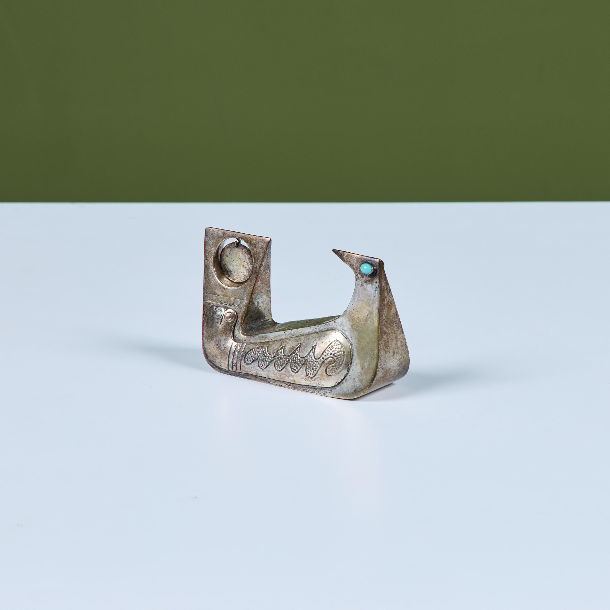 Argent Sculpture d'oiseau en argent et turquoise par Joaquin Tinta en vente