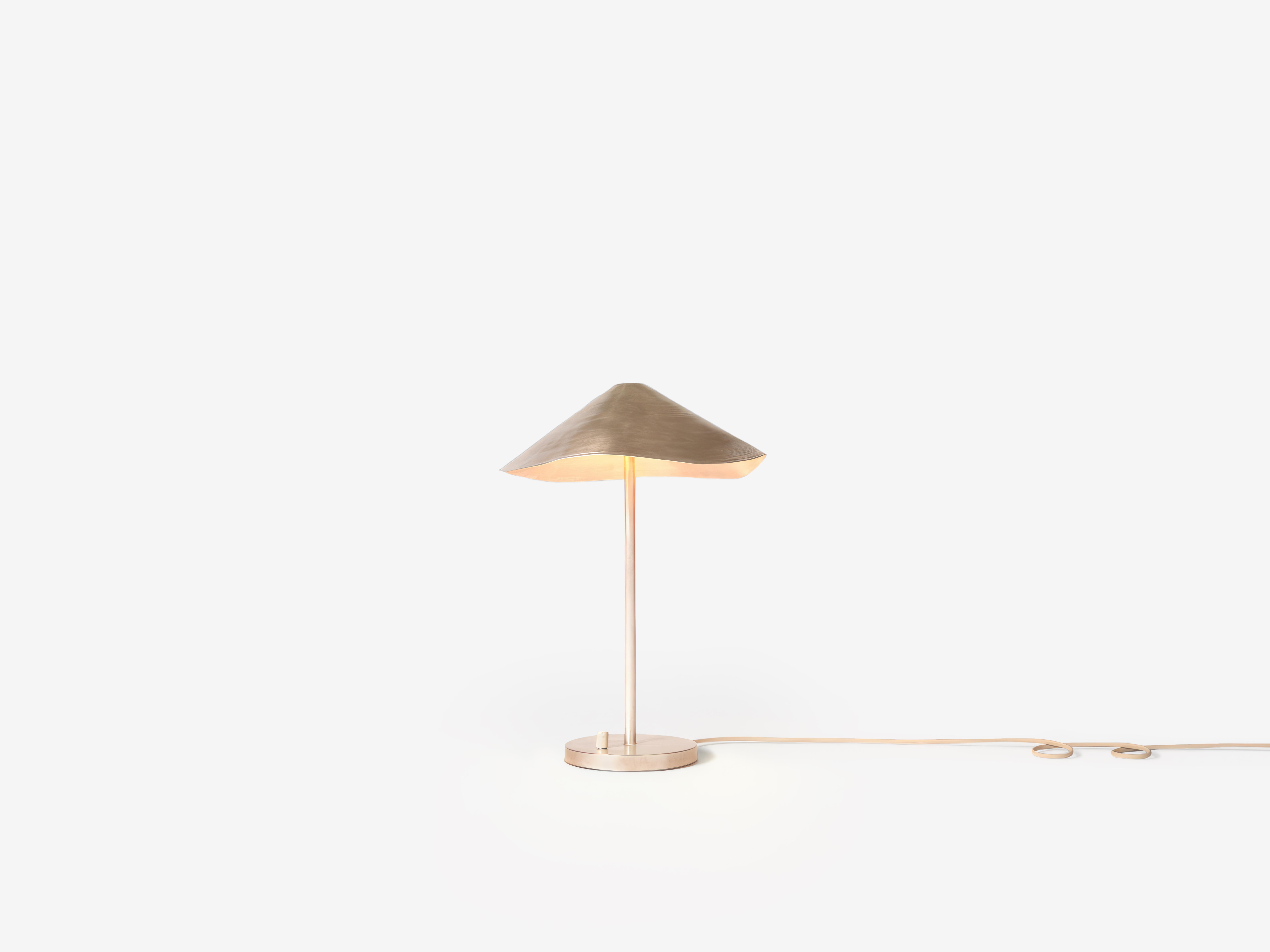 Moderne Lampe de bureau Antica VII par OHLA STUDIO en vente