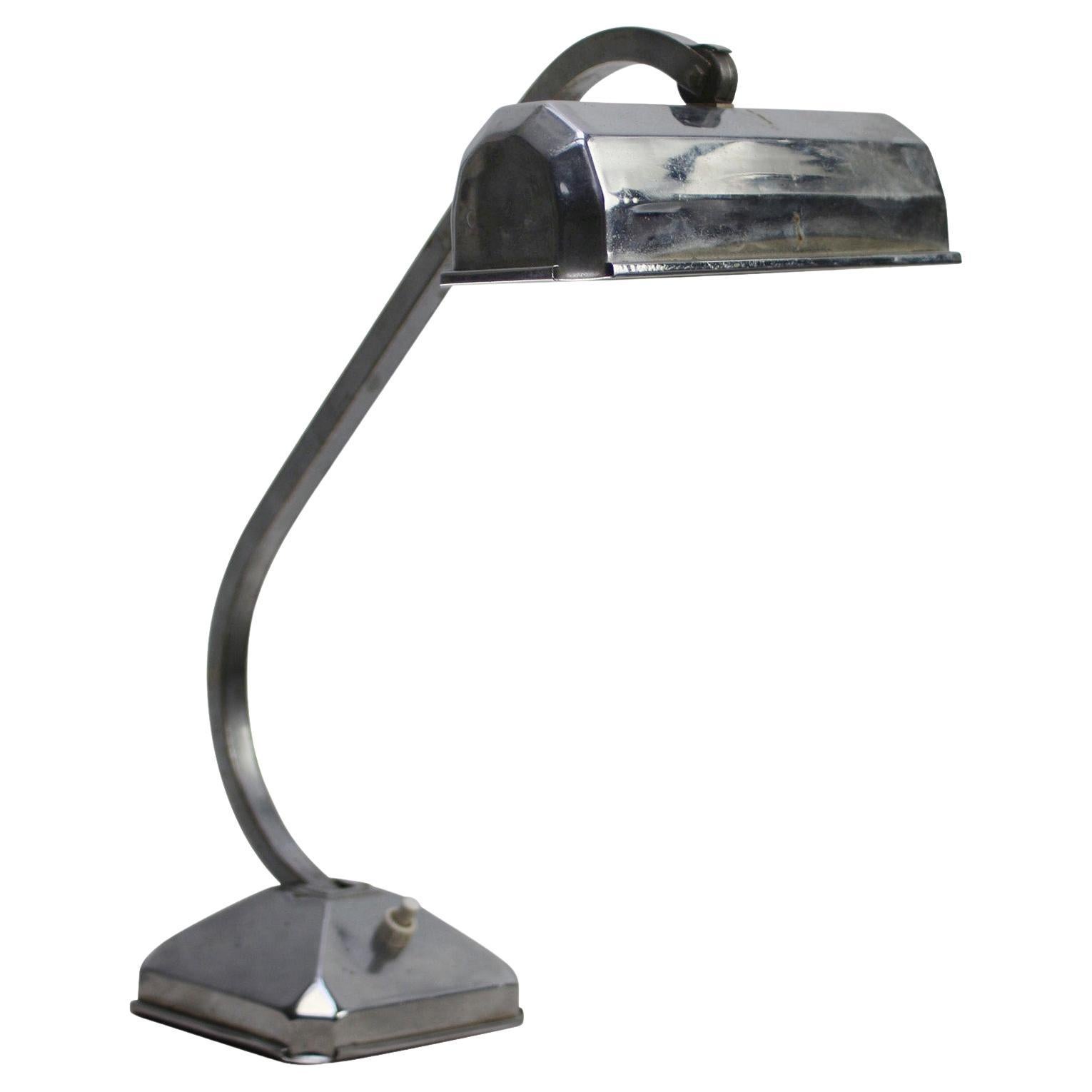 Lampe de bureau de table A Silver Art Deco Banker