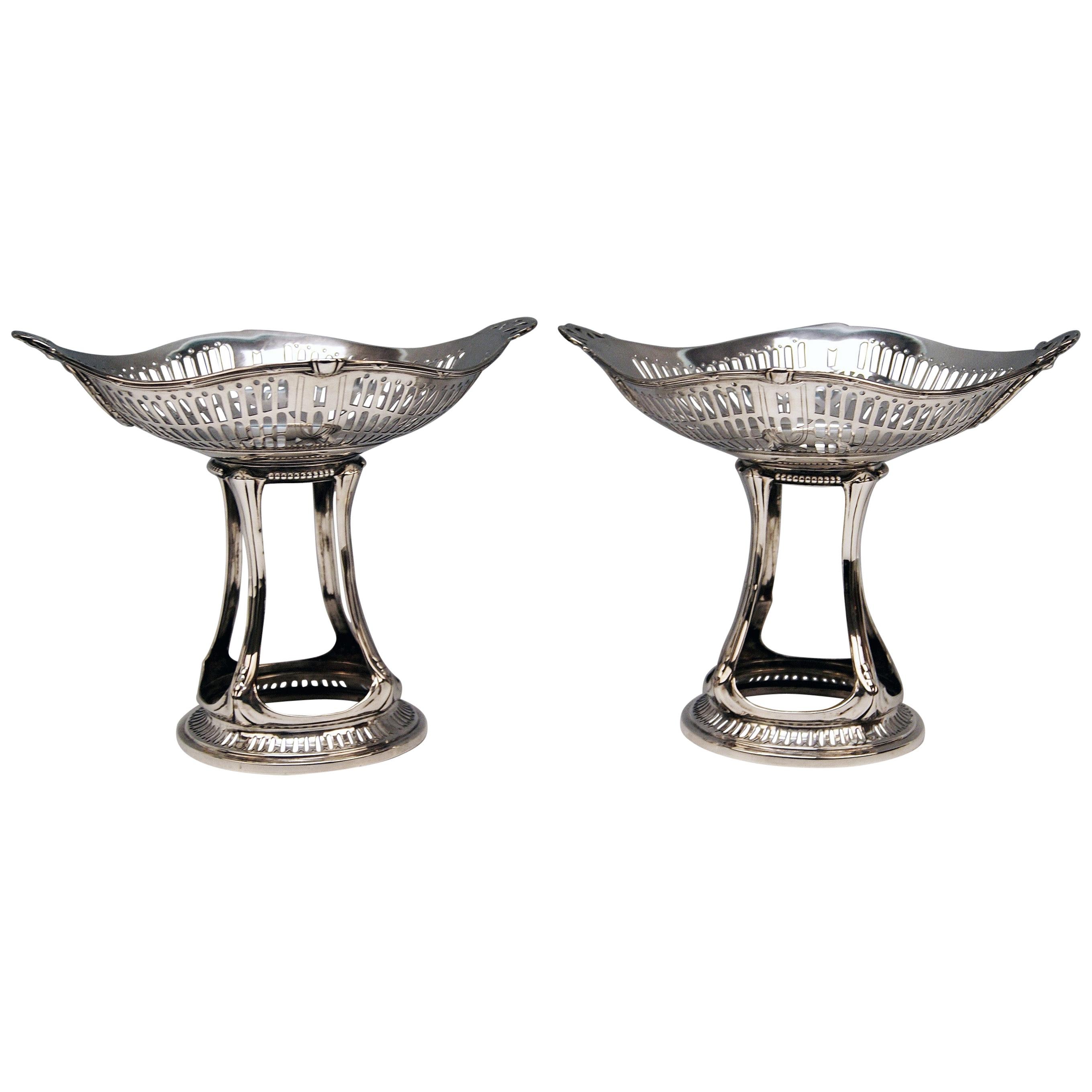 Silver Art Nouveau Pair of Centrepieces Holders Bruckmann and Sons, Germany 1900