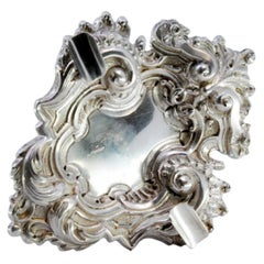 Silver ashtray w/ high reliefs in the style of D João V w/ two cigarette holders