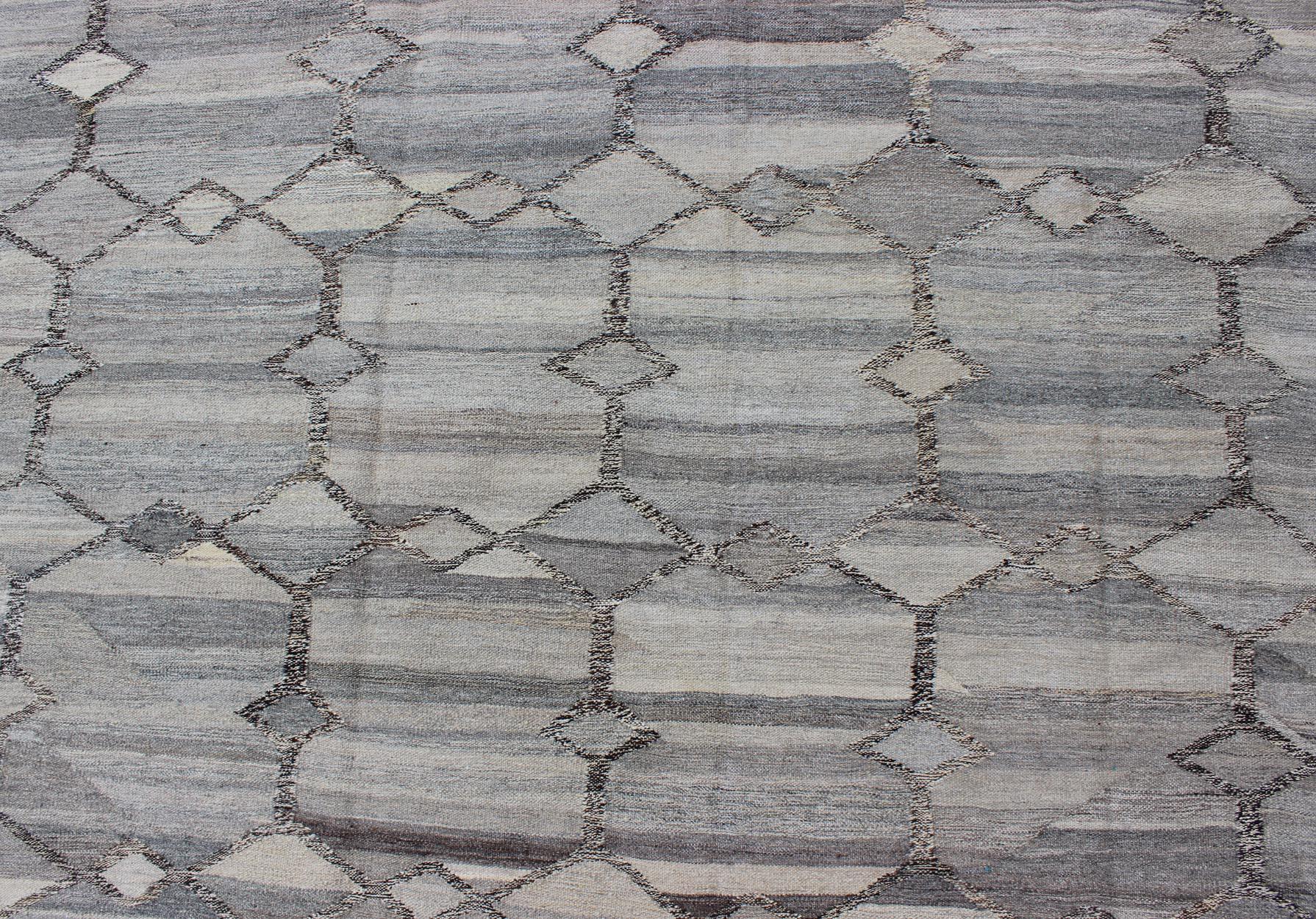 Fondo plateado Diseño moderno de tejido plano tribal en Excelente estado para la venta en Atlanta, GA