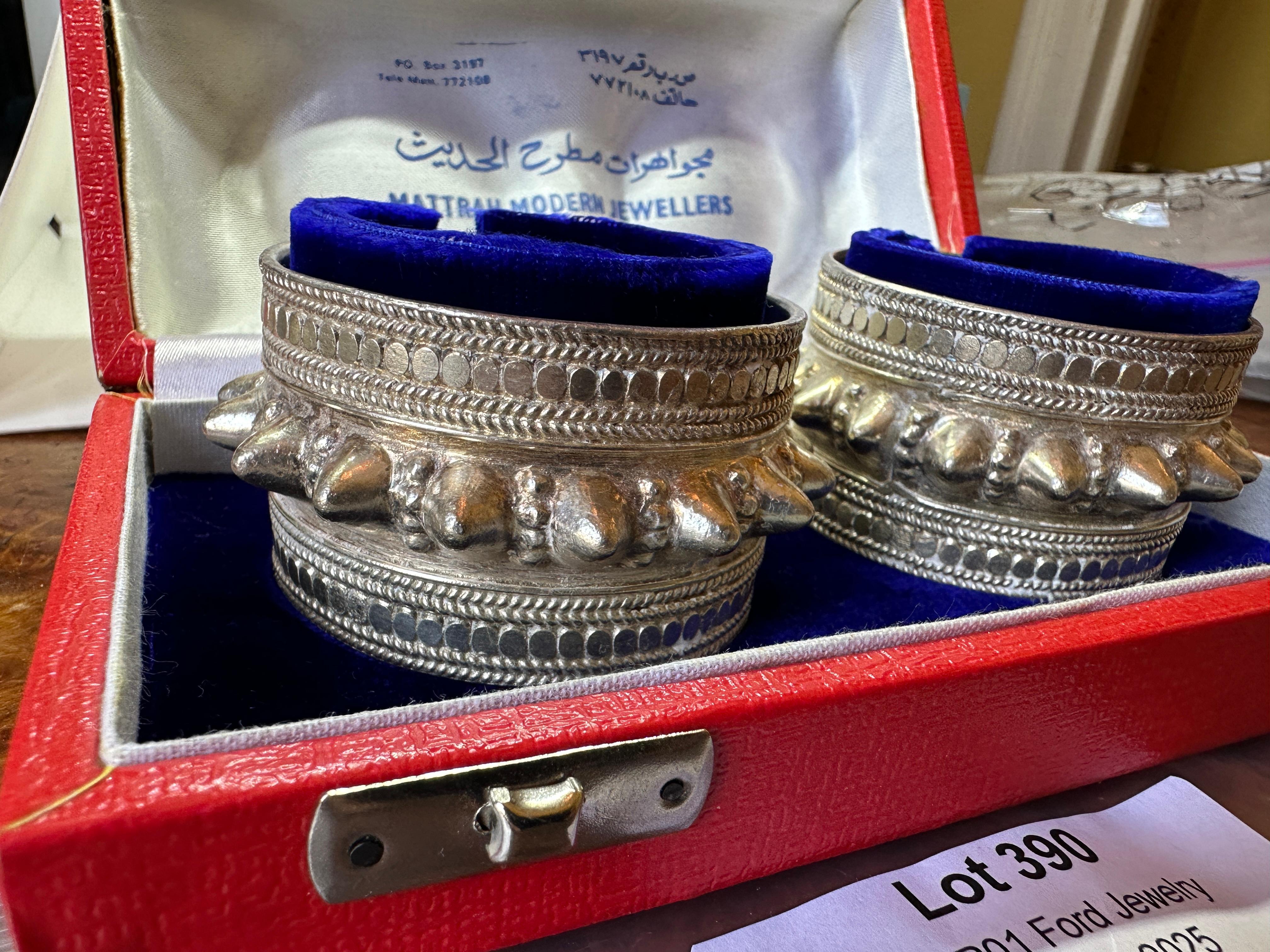 Collezione di braccialetti in argento del Presidente Ford e della First Lady Betty Ford in vendita 5