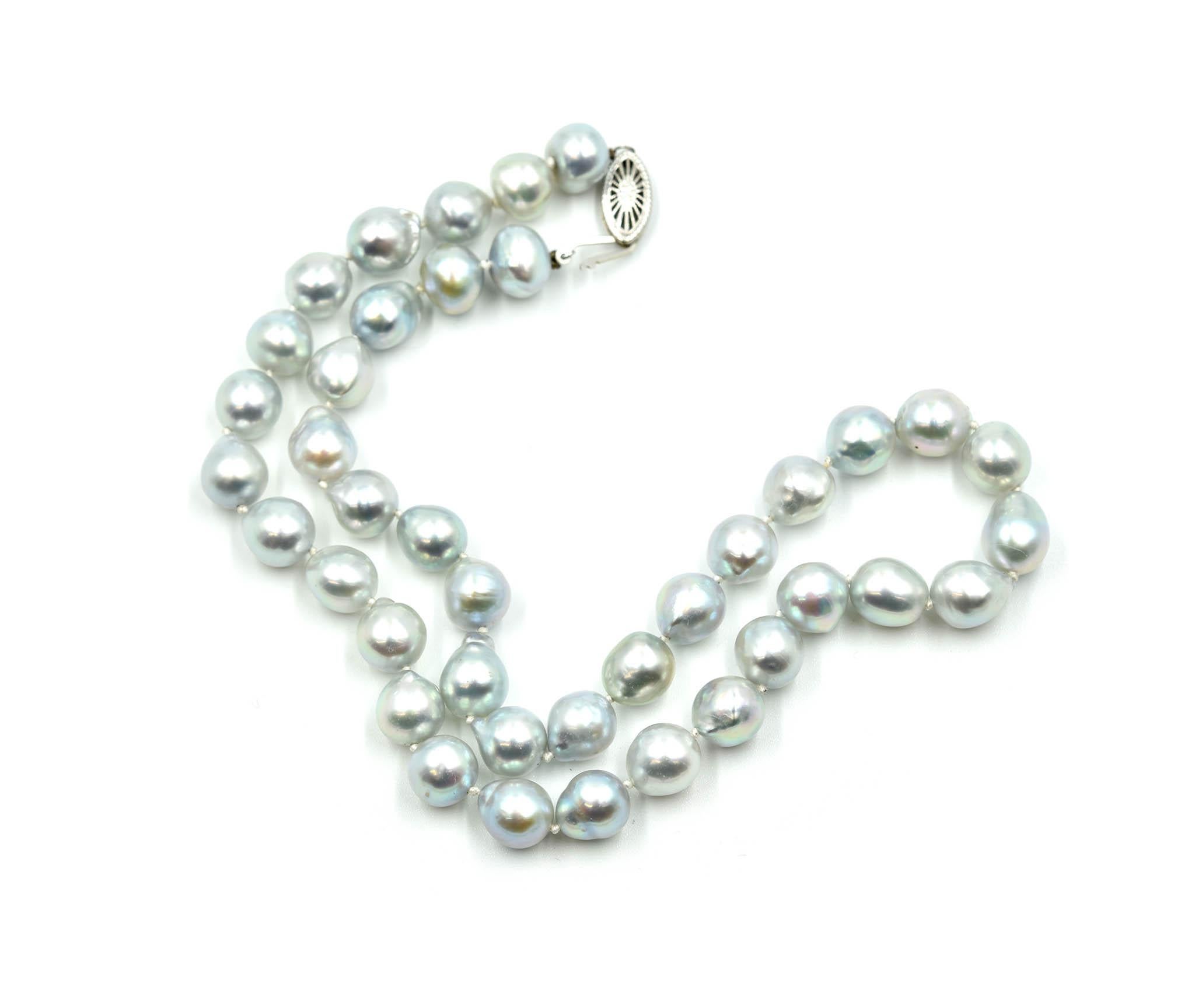 Designer: custom designed
Material: 14k white gold
Pearls: 7.5mm-8.5mm silver baroque pearls
Weight: 31.83 grams
