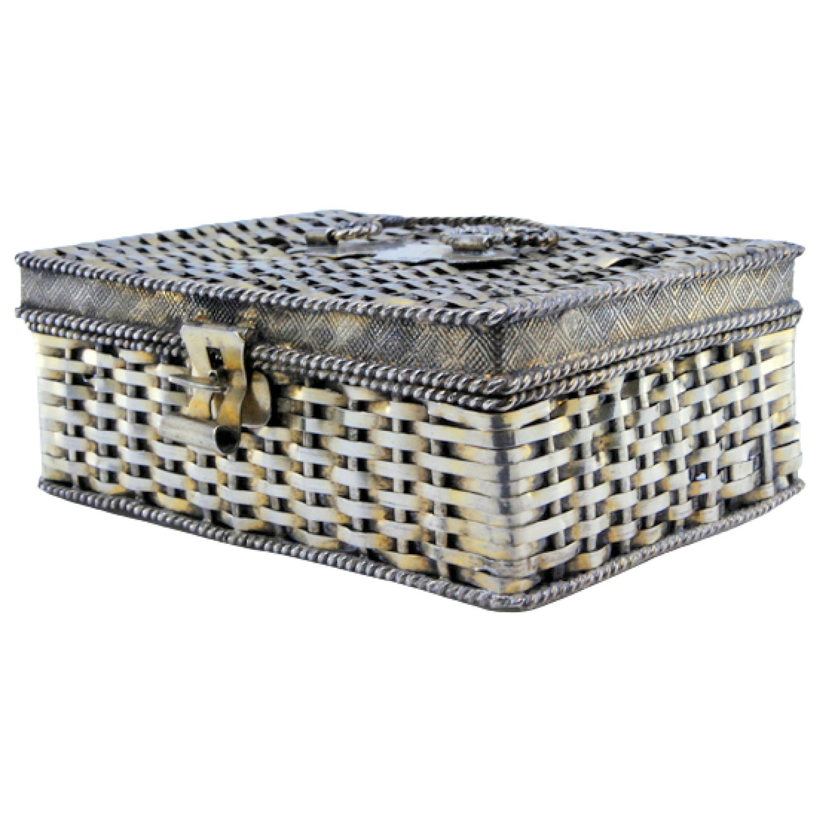 Silver basket in the shape of a box, bordered with ropes around it and a lock