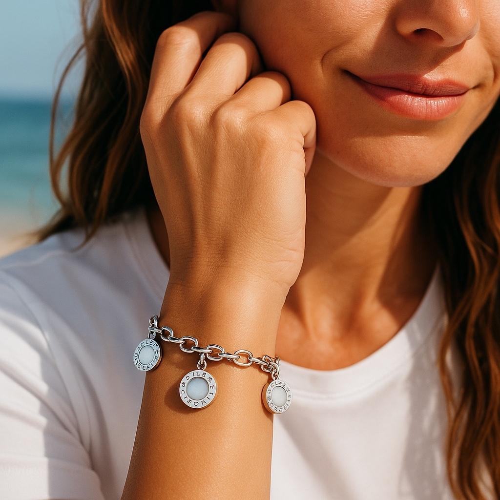 Contemporary Silver Belcher Link Vintage Bracelet Mother of Pearl Disc Charms Bvlgari Style For Sale