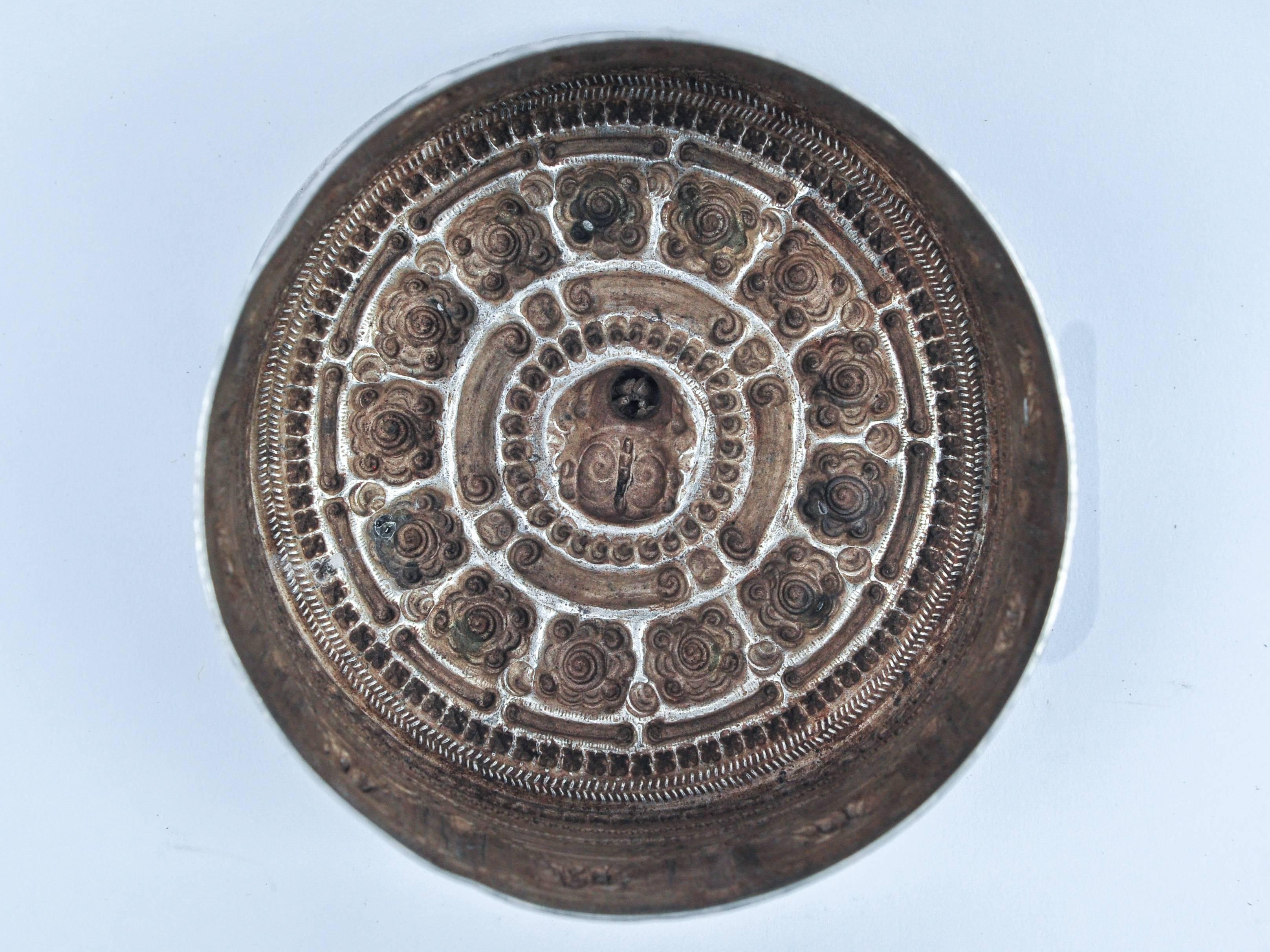 Silver Betel Box / Cannister from Laos, 19th Century, Repousse Work and Chasing 5