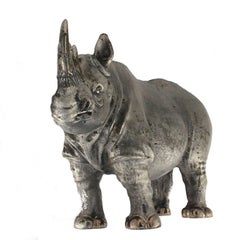 Sculpture grand rhinocéros africain en argent