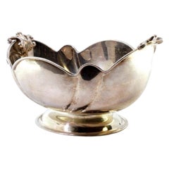 Silver bonbonette box w/ friezes
elliptical side plaques