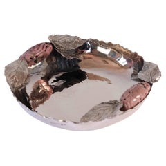 Silver bowl with Rhodonite gemstones and leaves