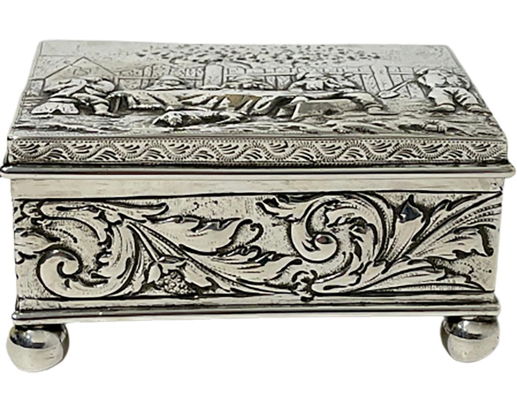 Silver Box by Simon Rosenau with a Scene of 5 Men Drinking in the 17th Century For Sale 1