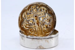 Silver box for rosary with Christ on the cross in relief on the lid