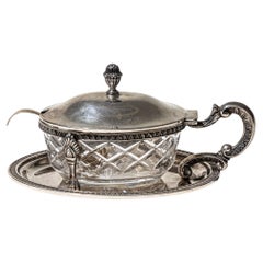 Boîte en argent avec cuillère, 19e siècle