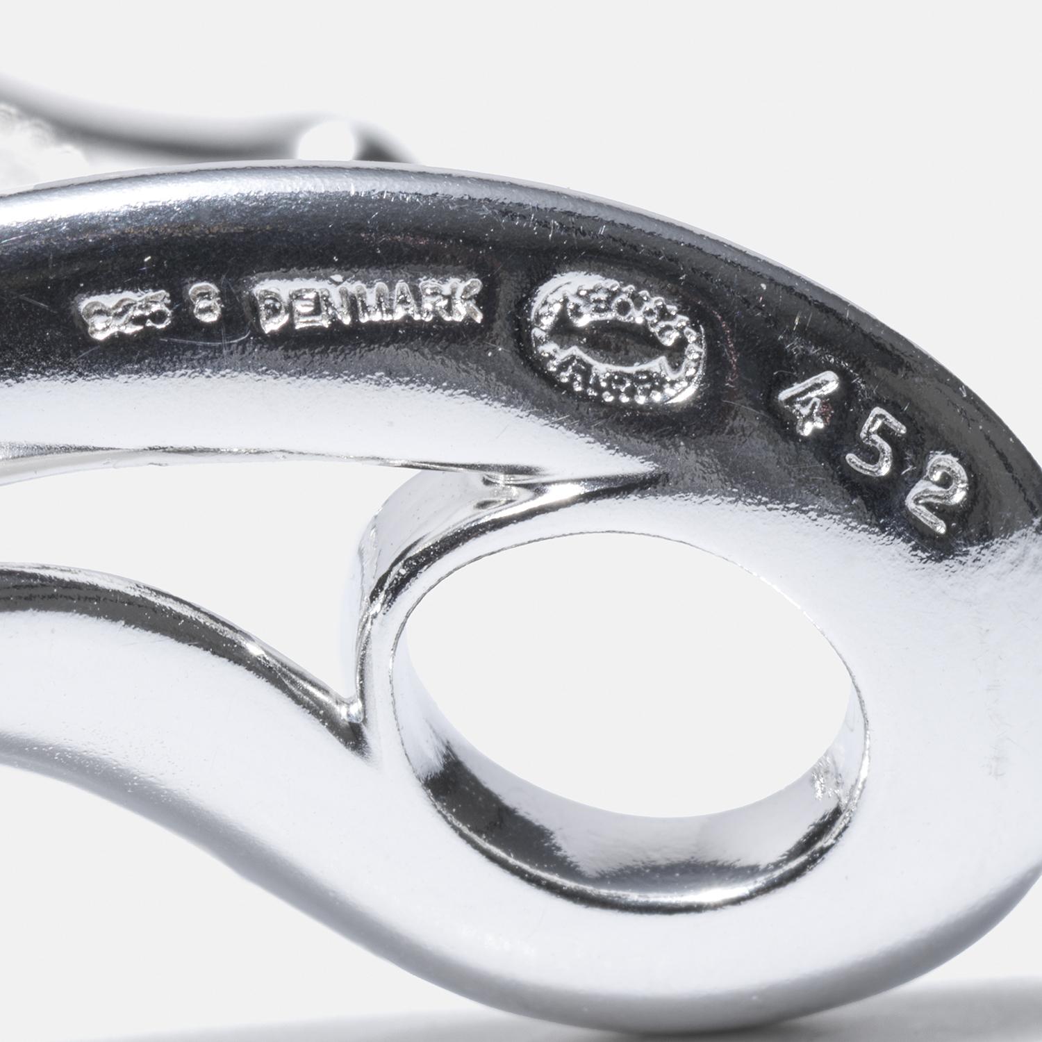 Silver Bracelet “Infinity” by Regitze Overgaard for Georg Jensen For Sale 3