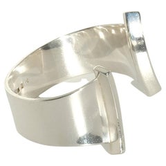 Pulsera de plata fabricada en 1959 por Sigurd Persson, Suecia