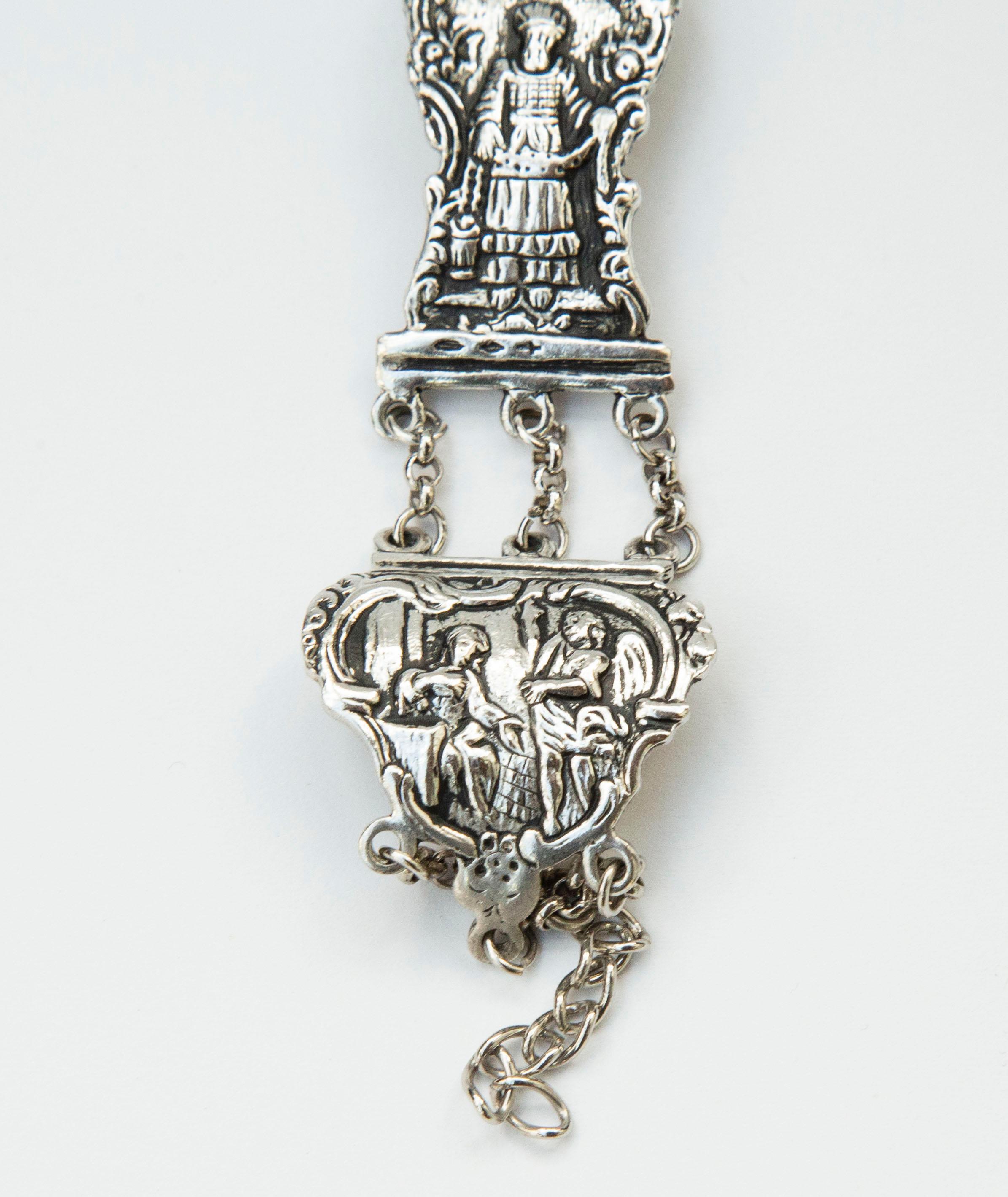 Bracelet de fermeture biblique en argent ancien des années 1700/1800 en vente 3