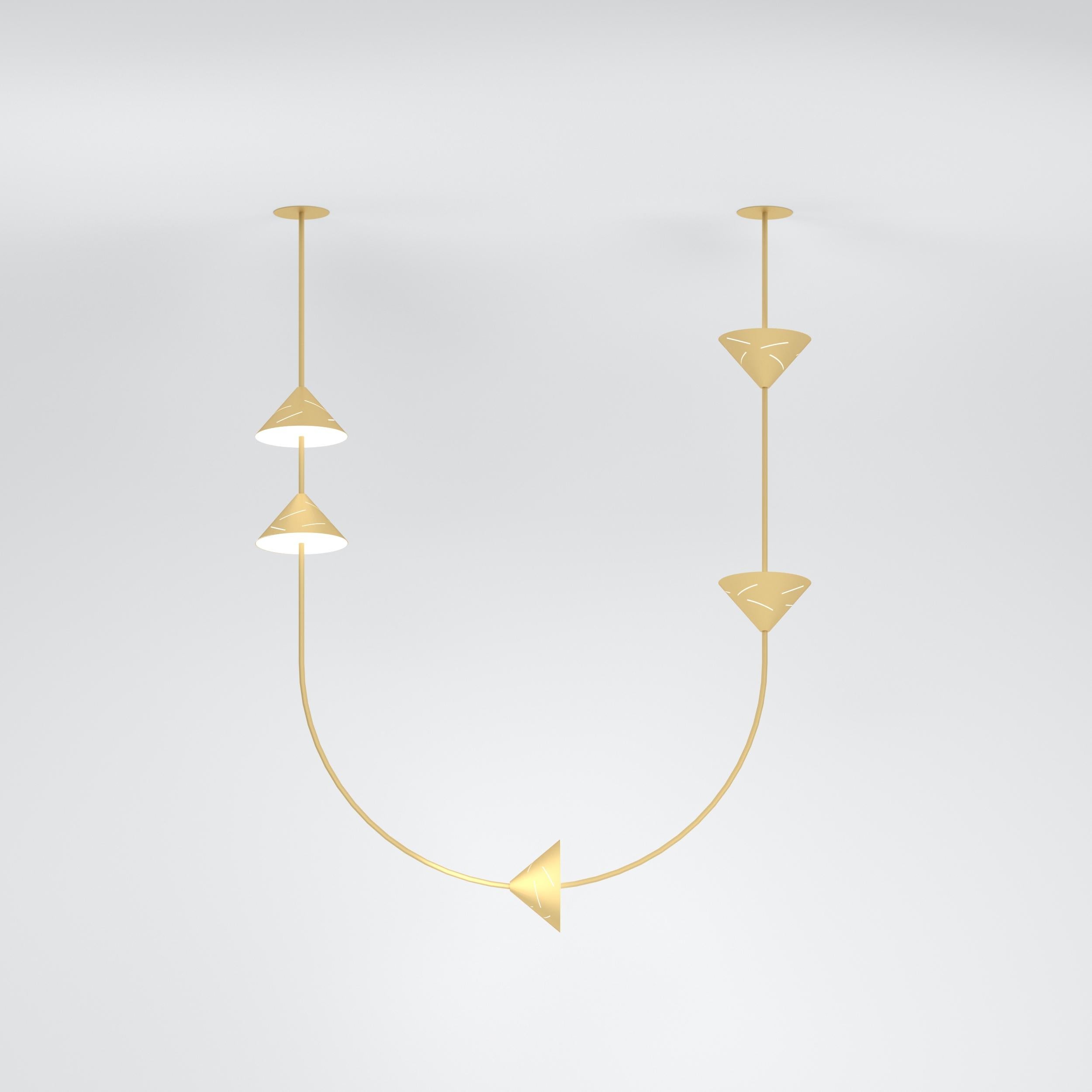Lampada a sospensione a U in ottone argentato di Atelier A Light
Dimensioni: D 20,5 x L 120 x H 163 cm.
Materiali: Ottone spazzolato.

Disponibile in bianco, nero, colore o ottone.

Tutte le nostre lampade possono essere cablate a seconda del Paese.