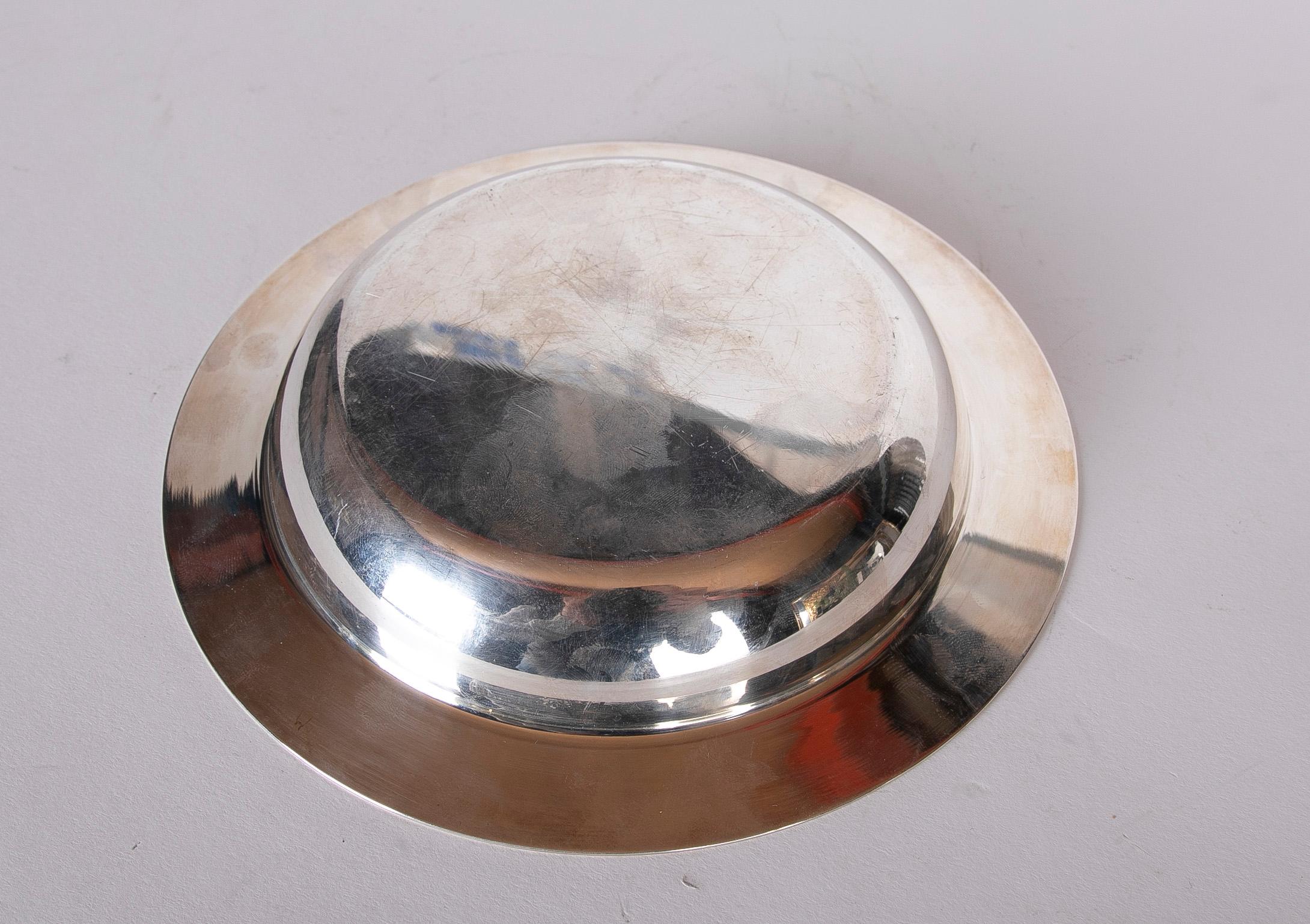 Silver Bread Plate with its Original Hallmark For Sale 7