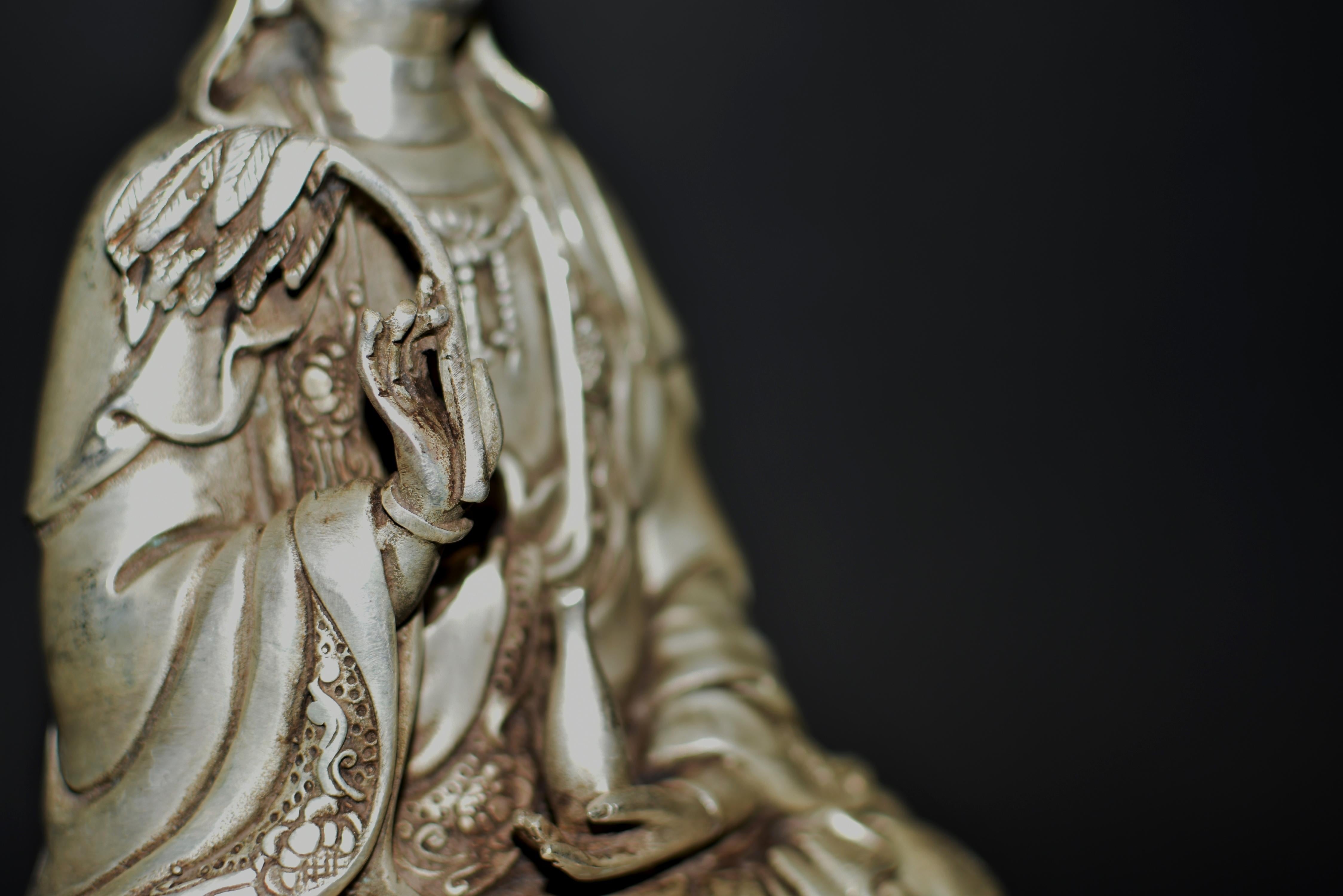 Silver Bronze Guan Yin Statue 7 Lb Avalokiteshvara Compassion For Sale 4
