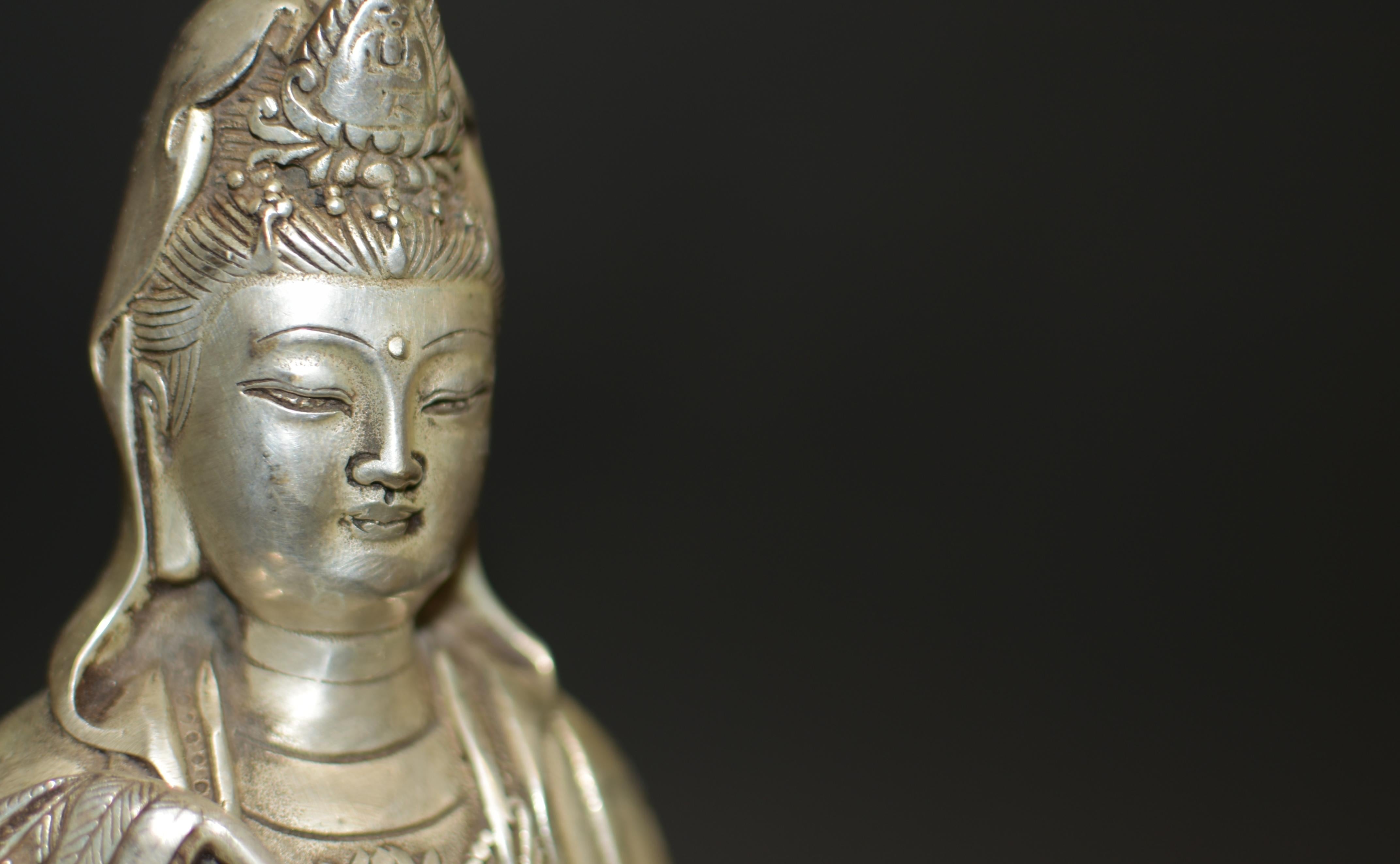 Silber Bronze Guan Yin Statue 7 Lb Avalokiteshvara Compassion im Angebot 7