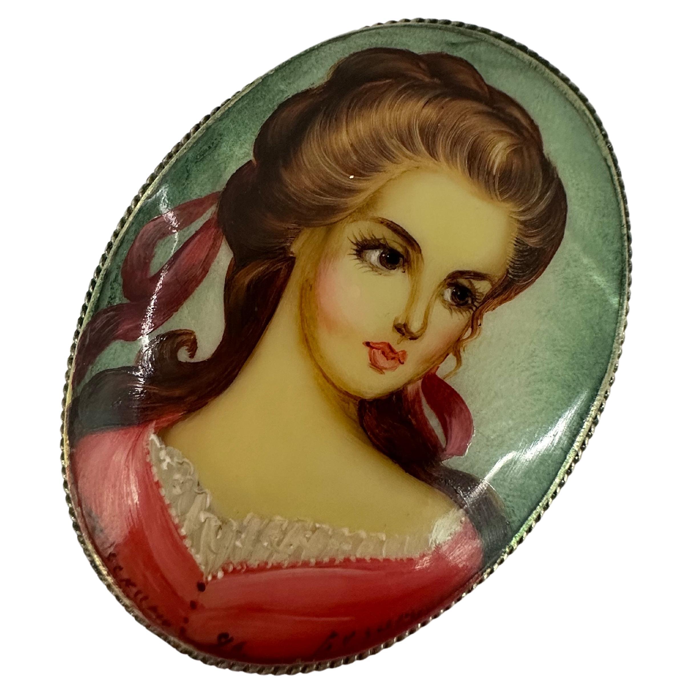 Silver brooch painted with oil European For Sale
