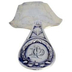 Silberner Kuchenspachtel Silberner Kuchenspachtel