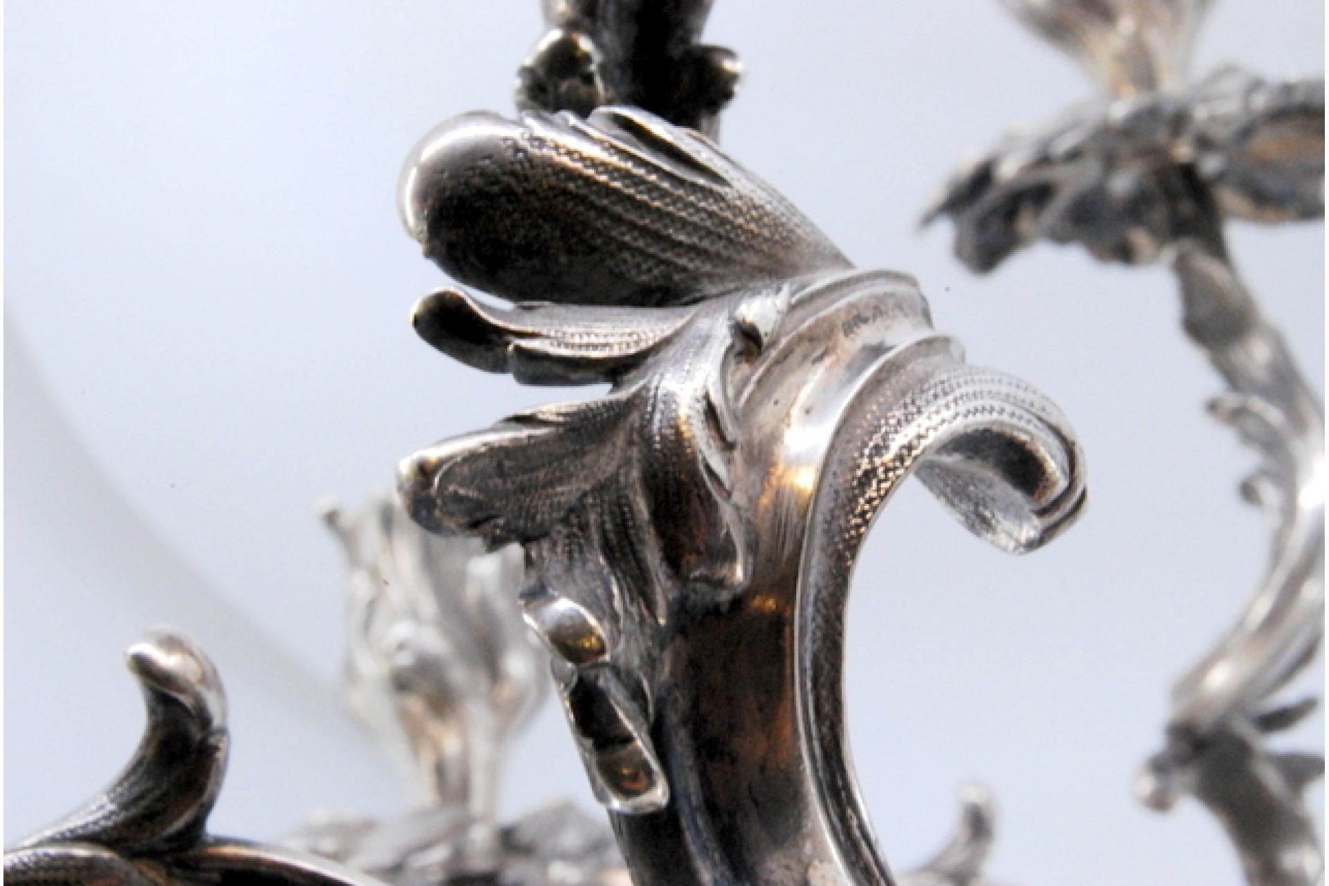 Silver candelabra with three arms and tulip holders on cut-out bases For Sale 1