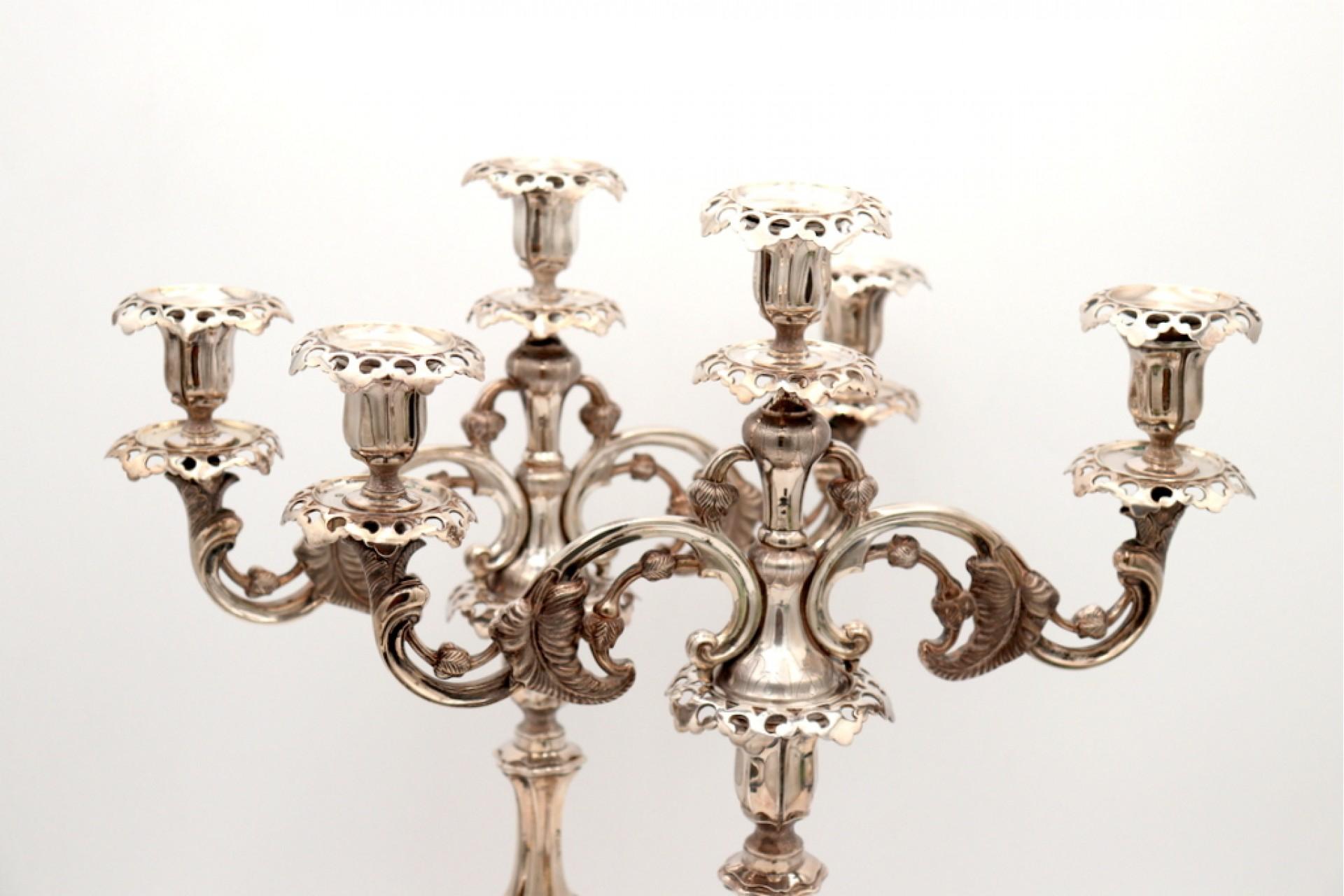 Silver candelabra with three lights, cut-out sconces For Sale 1