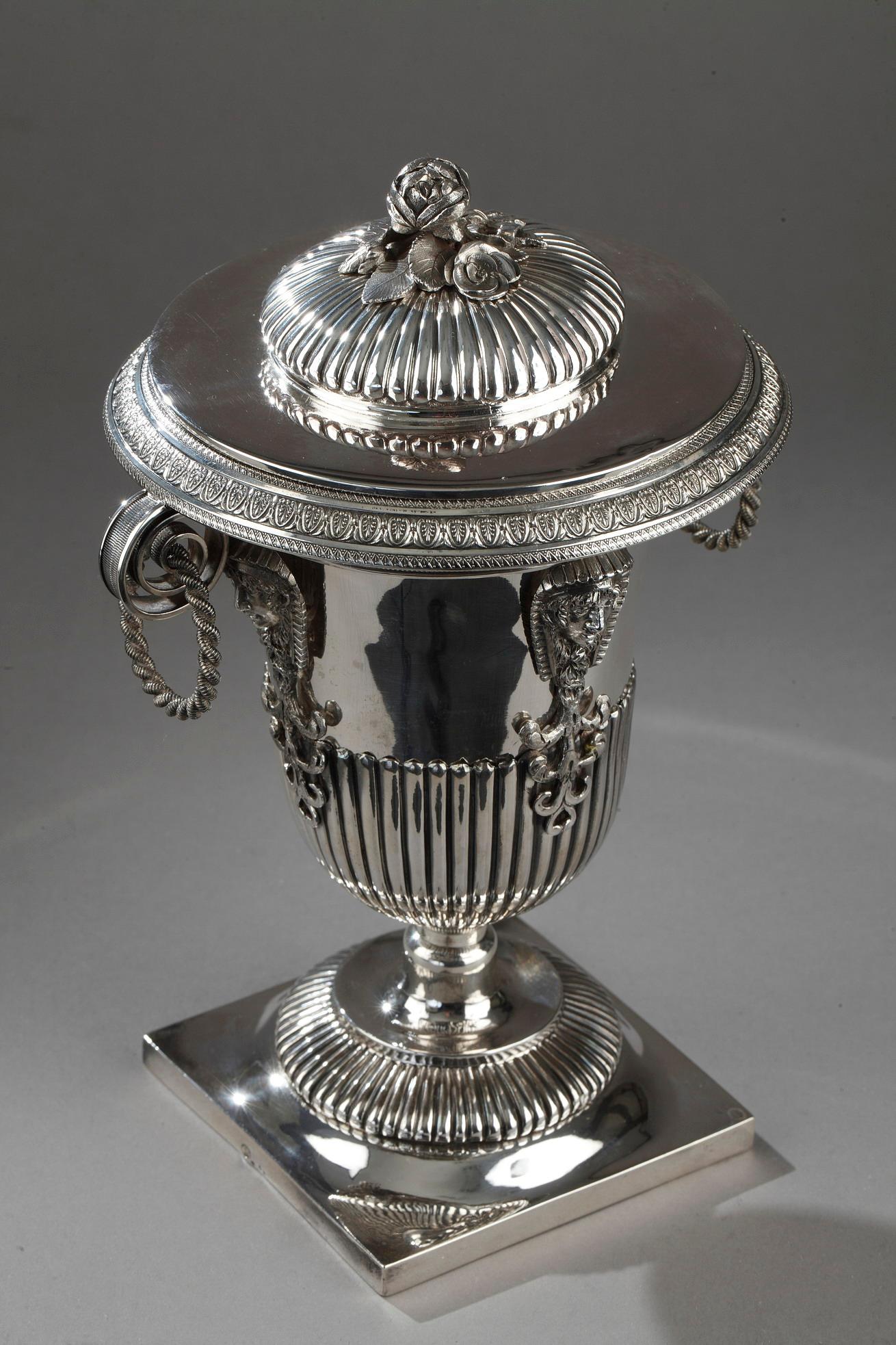 Silver Candy Dish, Egyptian Style, First Empire In Good Condition For Sale In Paris, FR