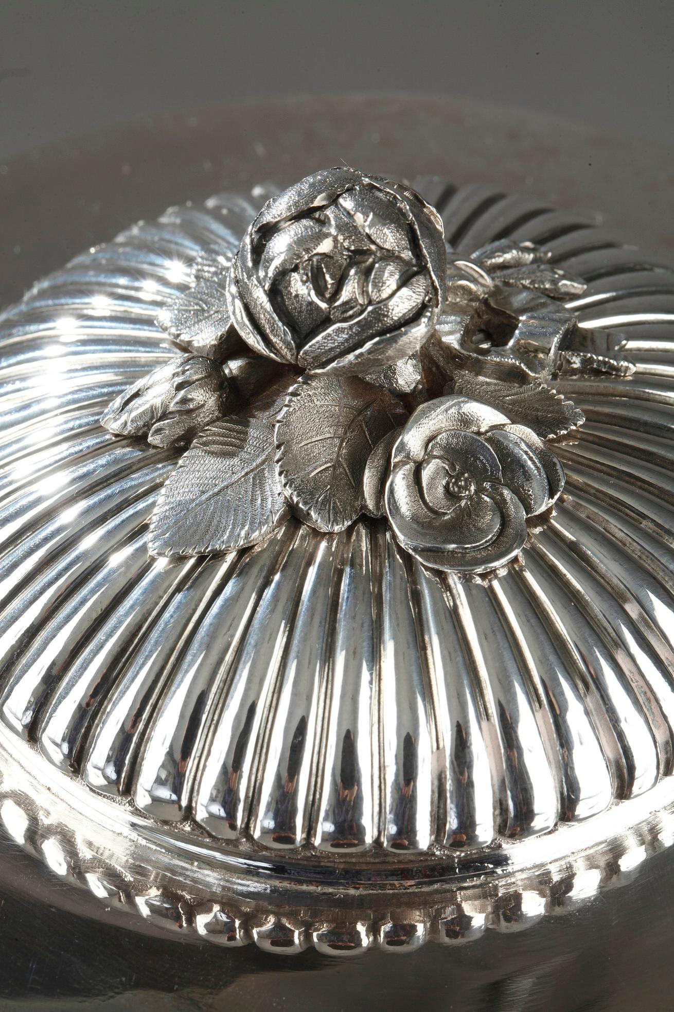 Bombonera de plata, estilo egipcio, Primer Imperio en venta 1