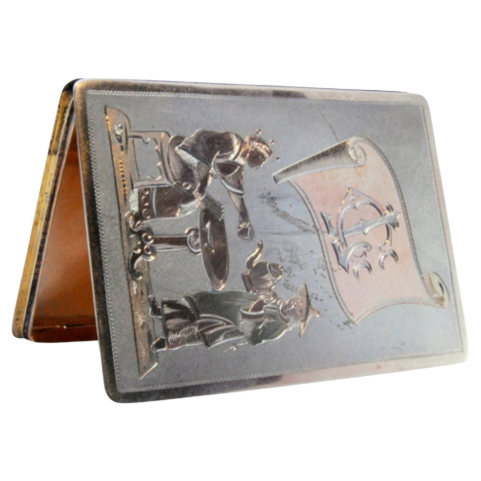 Portacarte in argento con figure cinesi, interno e fregi in oro in vendita