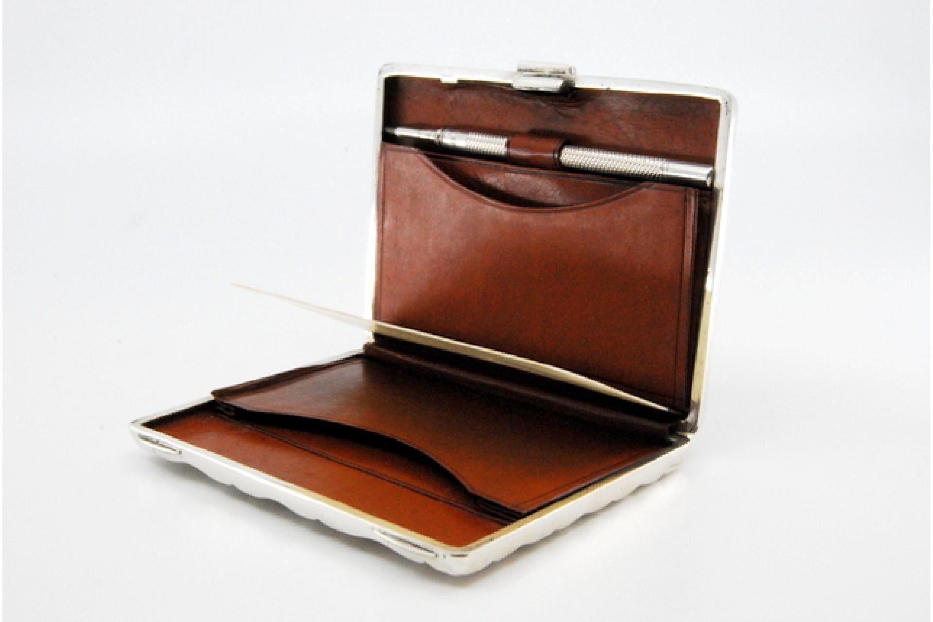 20th Century Silver card case with compartments and mechanical pencil For Sale