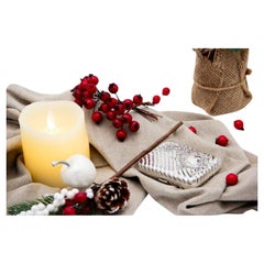 Silver case with fluted reliefs, floral motifs and garlands around monogram