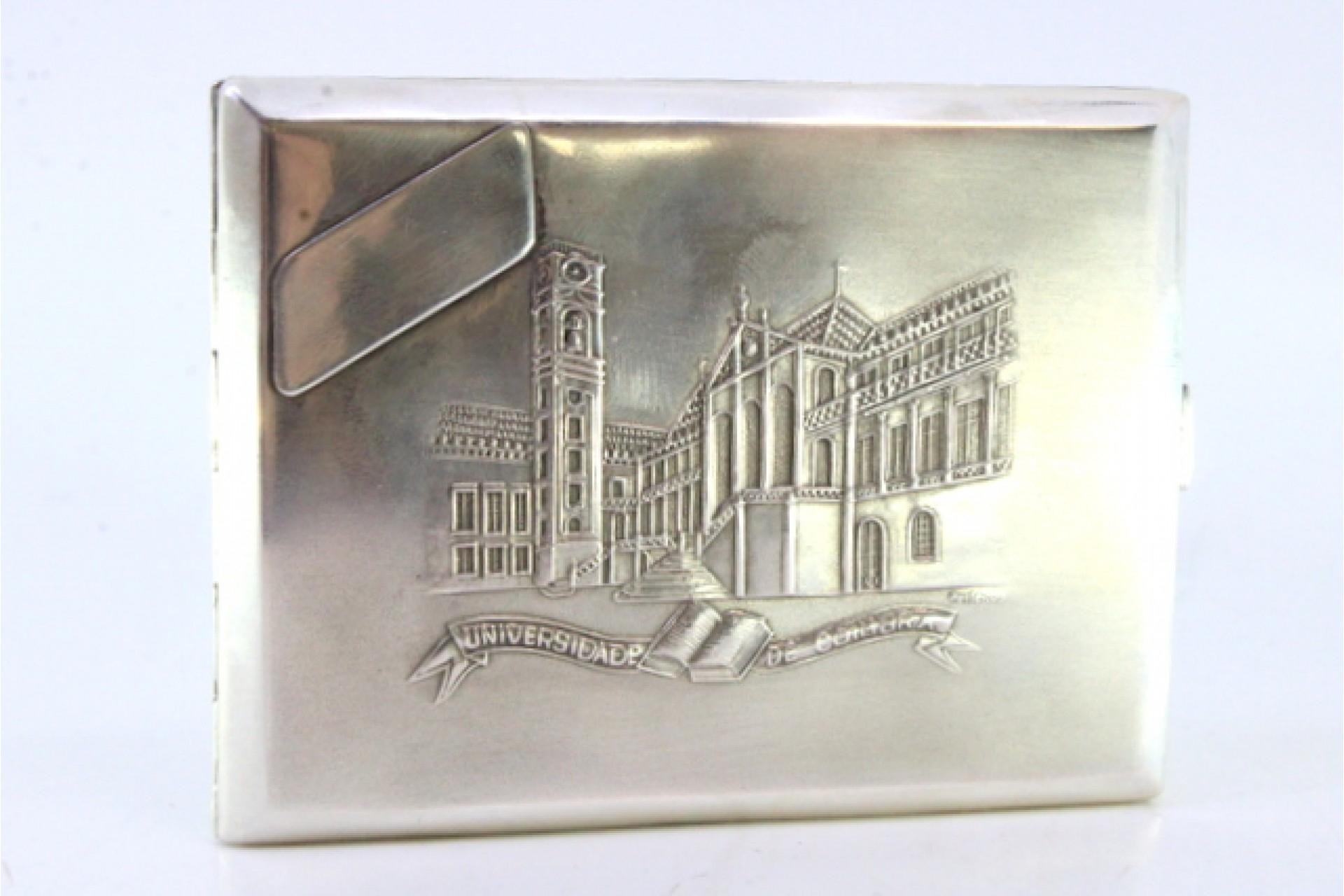 Silver case with University of Coimbra relief, monogram and gold interior For Sale 1