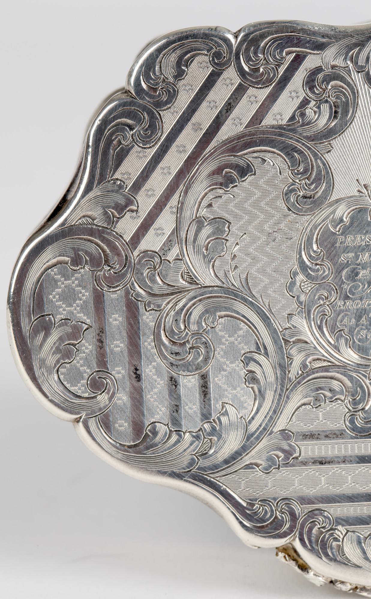 Silberne Schnupftabakdose mit Militärischem Interesse Präsentationsschnupftabak 1847 im Angebot 4