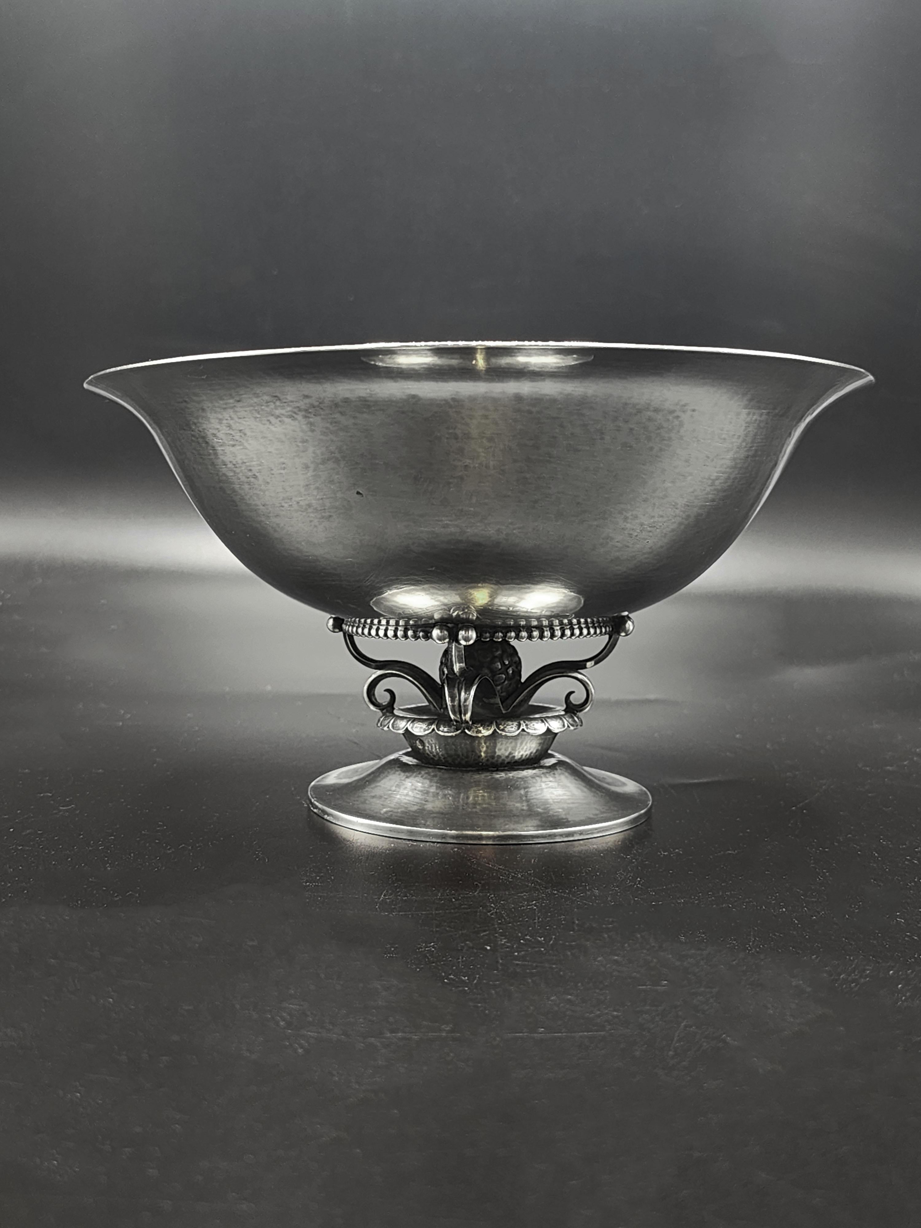 Silber Tafelaufsatz Dänemark Art Deco Georg Jensen Modell 234 C (Art déco) im Angebot