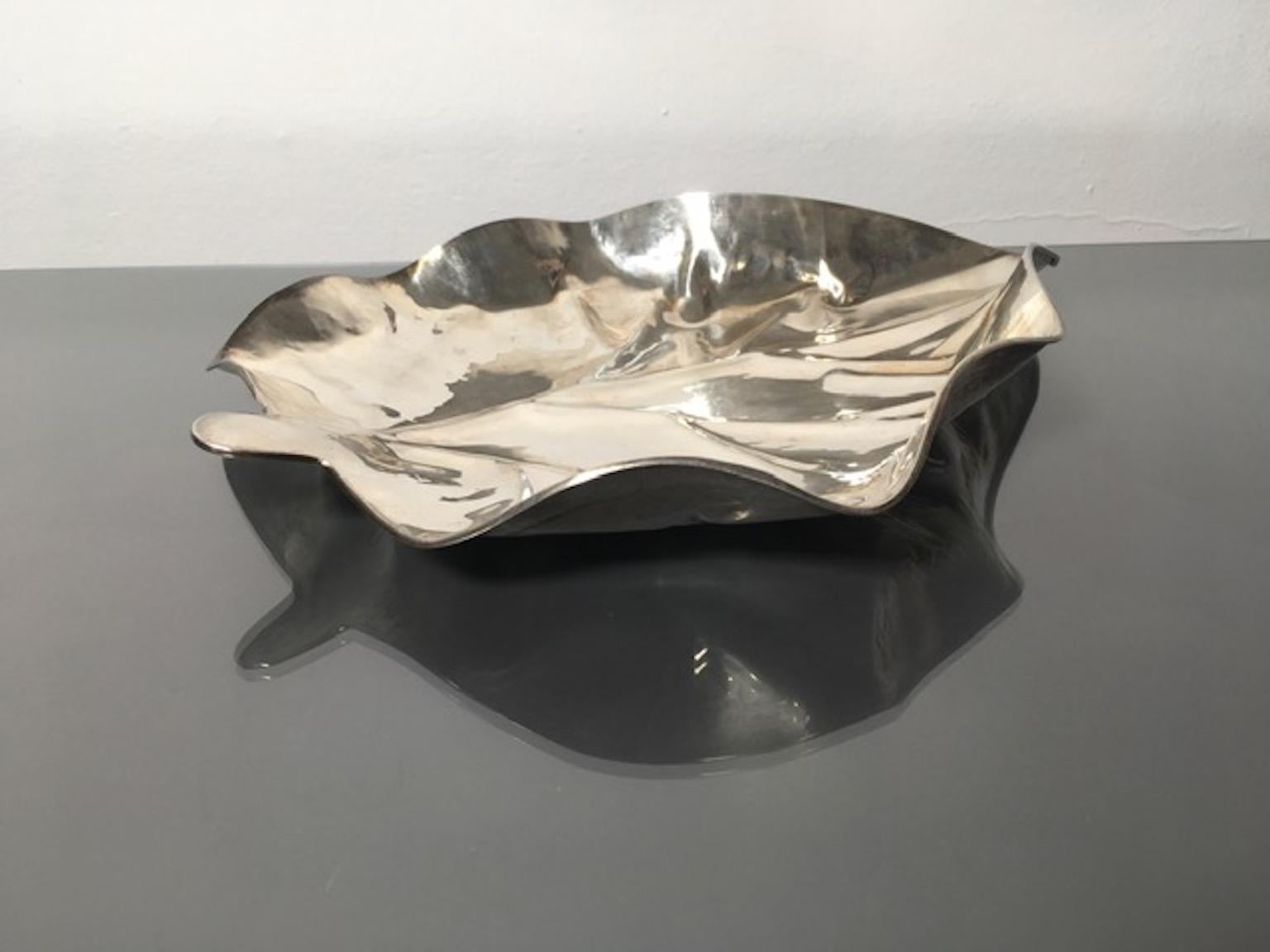 Silver Centerpiece In Excellent Condition For Sale In Milan, Italy