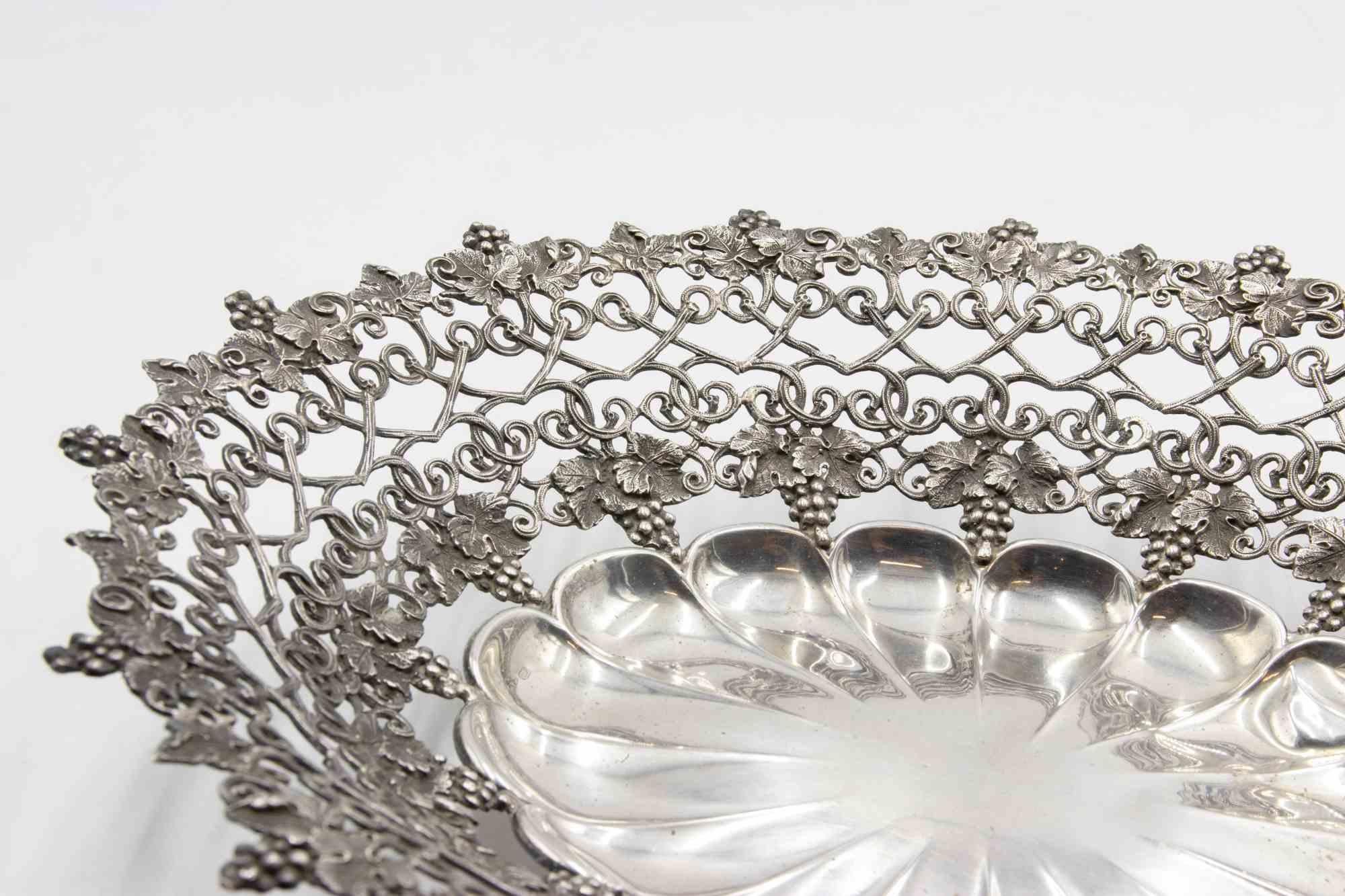 20th Century Silver Centerpiece, Italy, mid-20th century For Sale