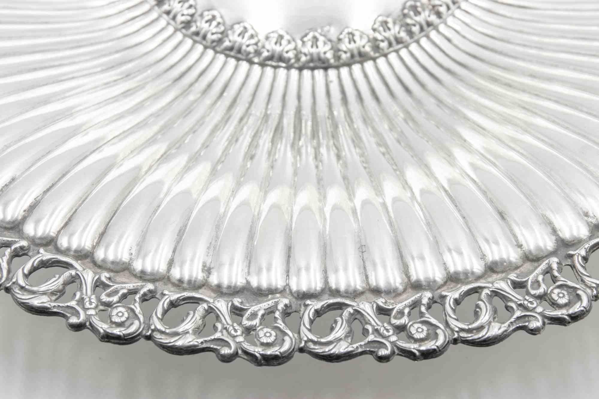 Silver Centerpiece, Italy, mid-20th century For Sale 1