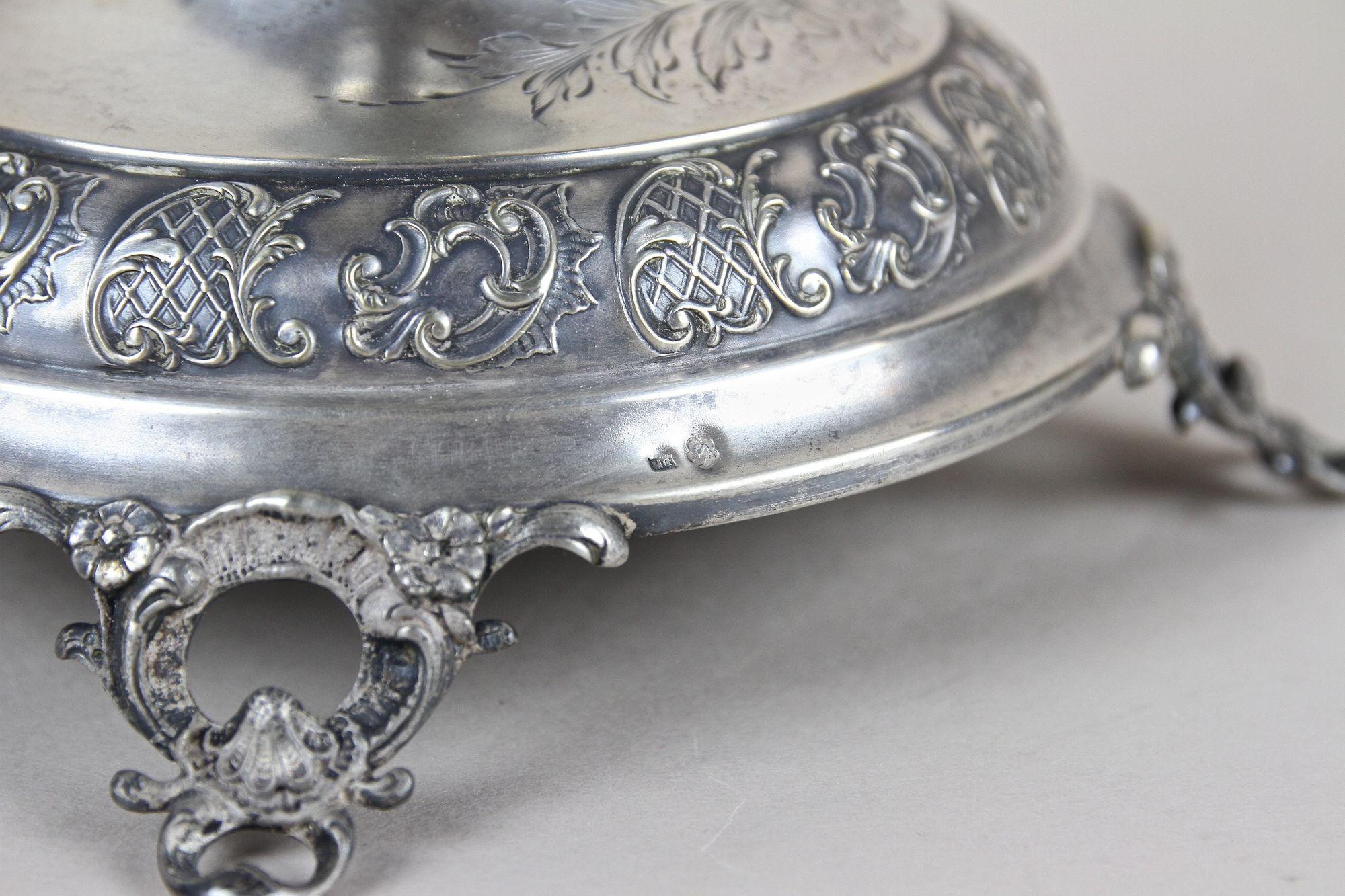 Silver Centerpiece With Engraved Glass Bowl, Hallmarked - Austria ca. 1895 For Sale 7