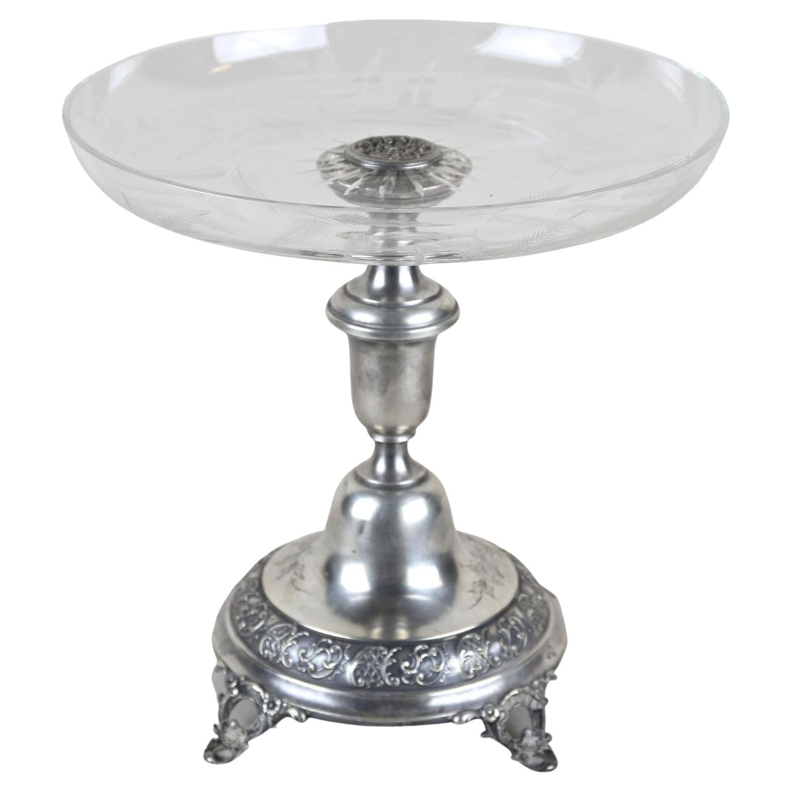 Silver Centerpiece With Engraved Glass Bowl, Hallmarked - Austria ca. 1895 For Sale