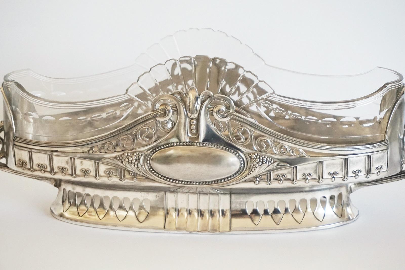 Art Nouveau Silver Centrepiece with Original Cut Crystal Liner, Austria, 1900-1910 For Sale