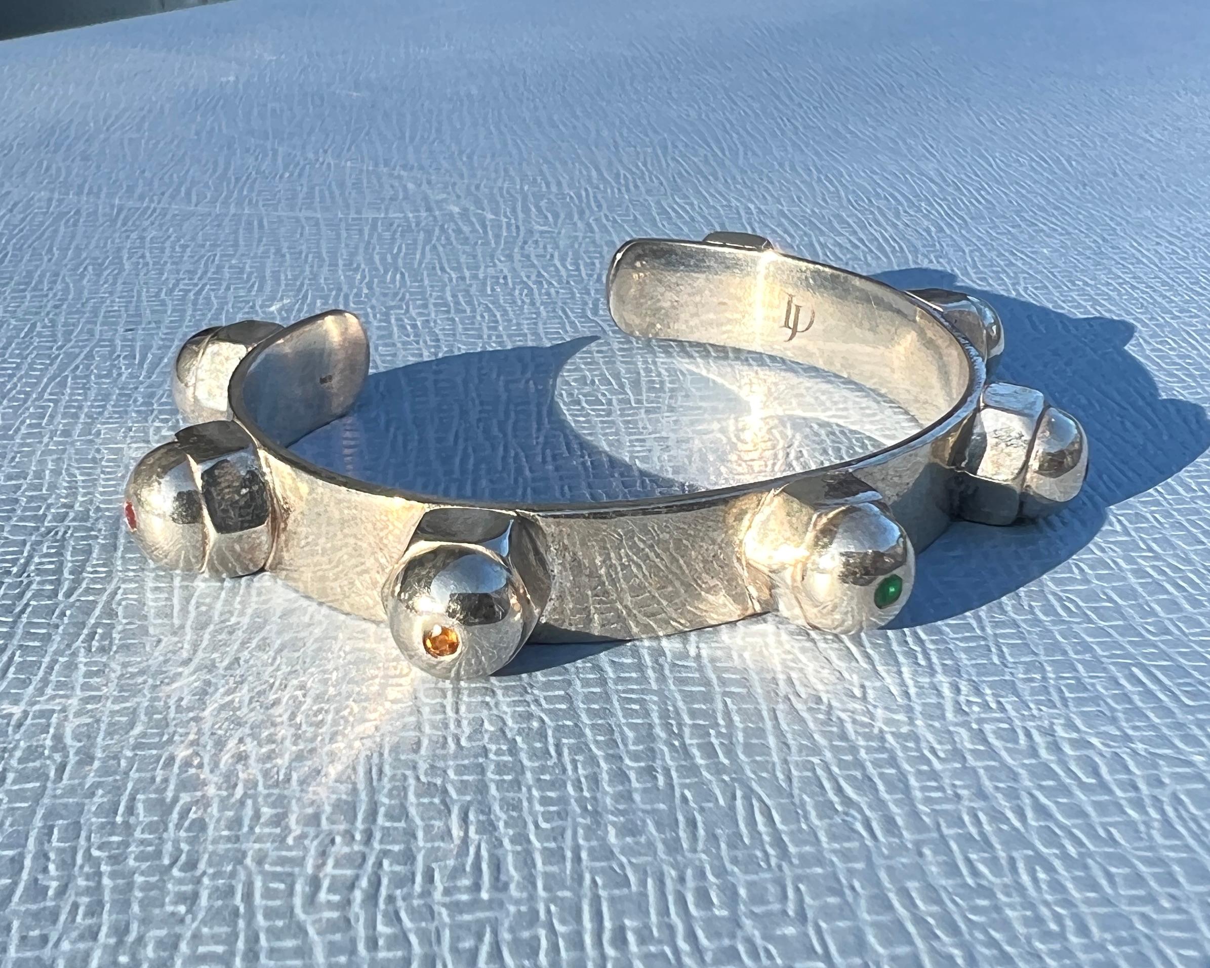 Silver Chakra Stud Bangle Diamond Sapphire J Dauphin en vente 4