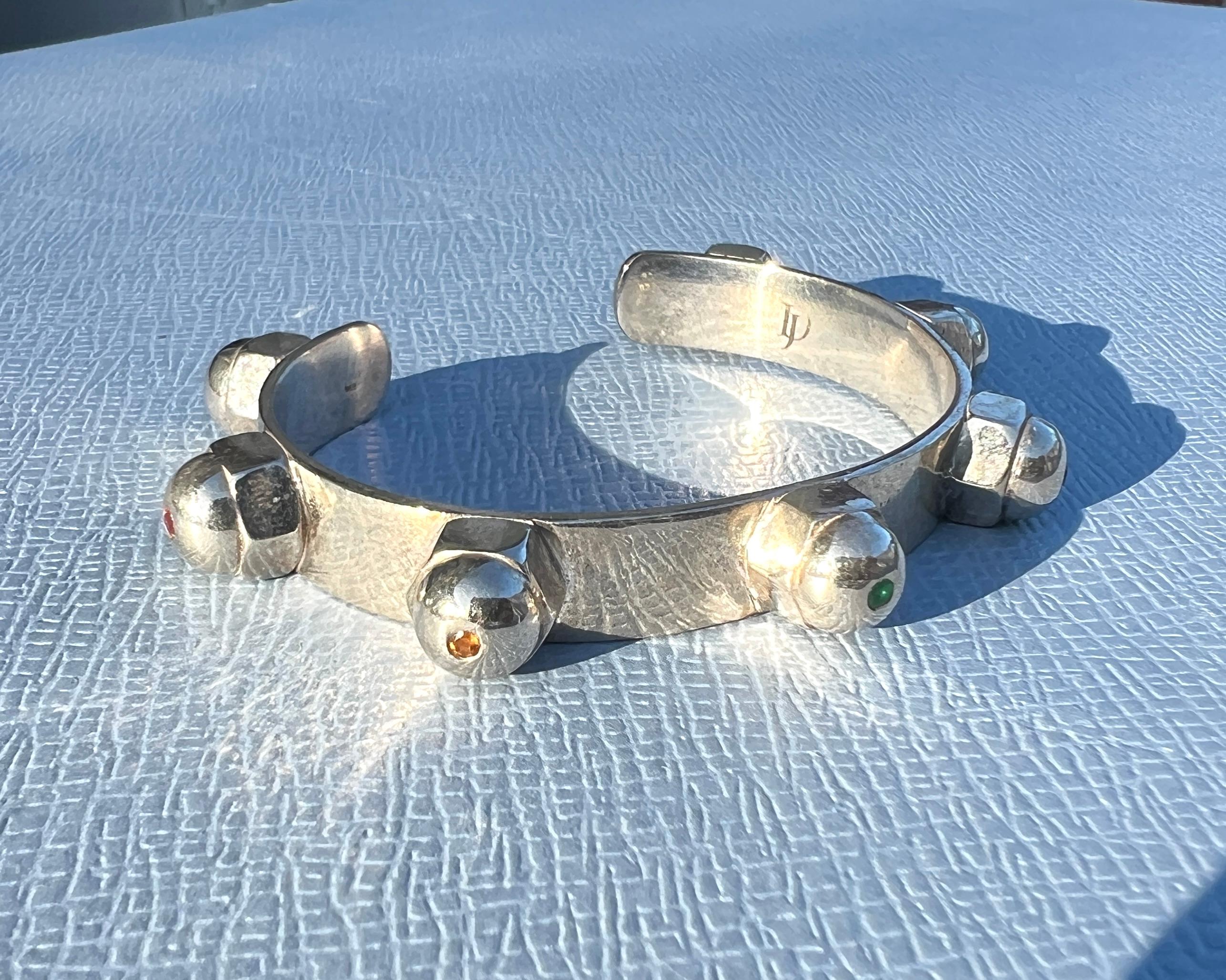 Silver Chakra Stud Bangle Diamond Sapphire J Dauphin en vente 3