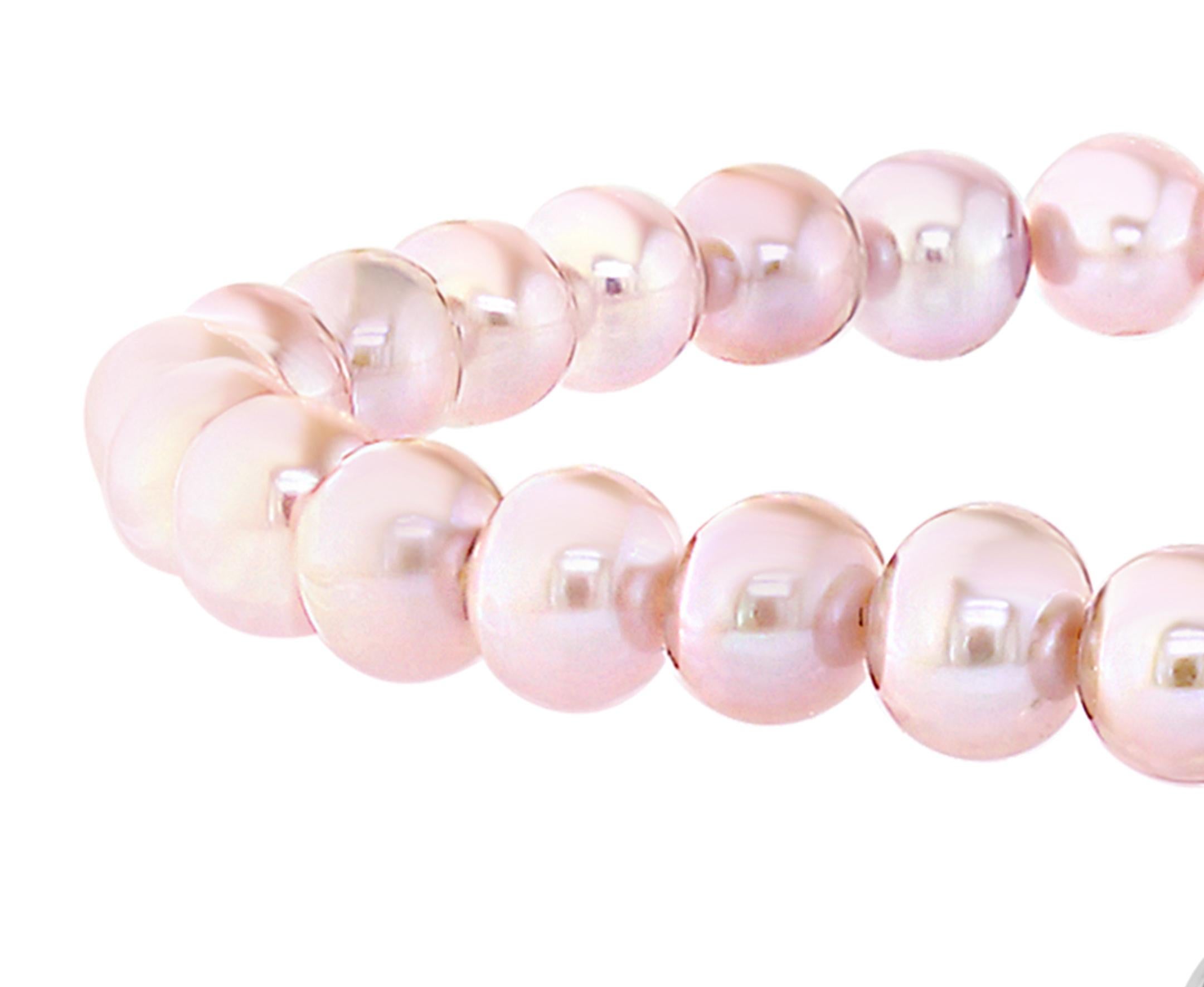 Contemporary Silver Charm and Cultured Freshwater Natural Pink Pearl Bracelet For Sale