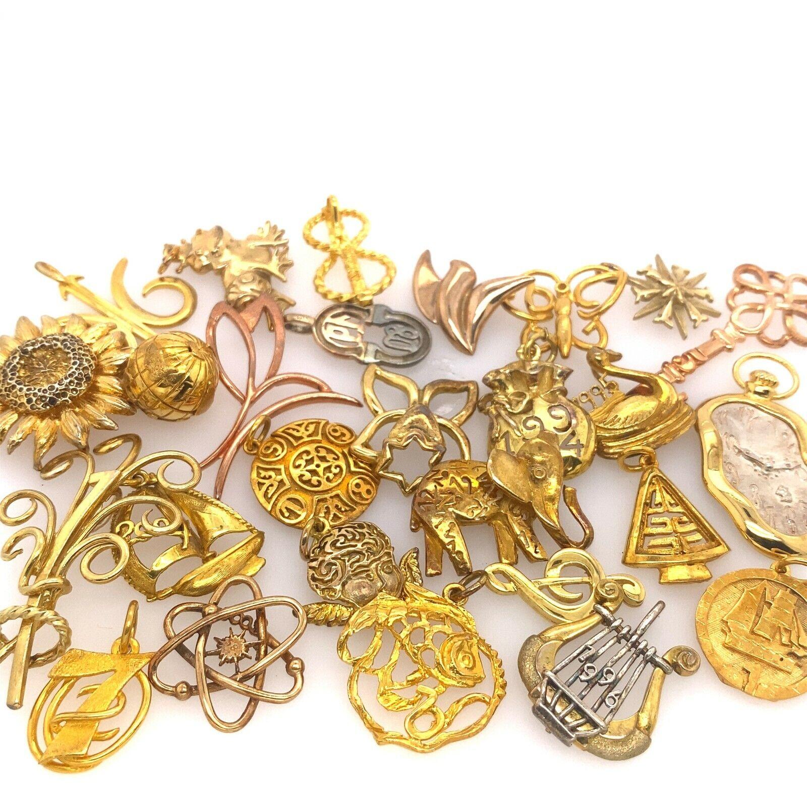 Silver Charms/Pendants in Vermeiled Yellow & Rose Gold In Excellent Condition For Sale In London, GB