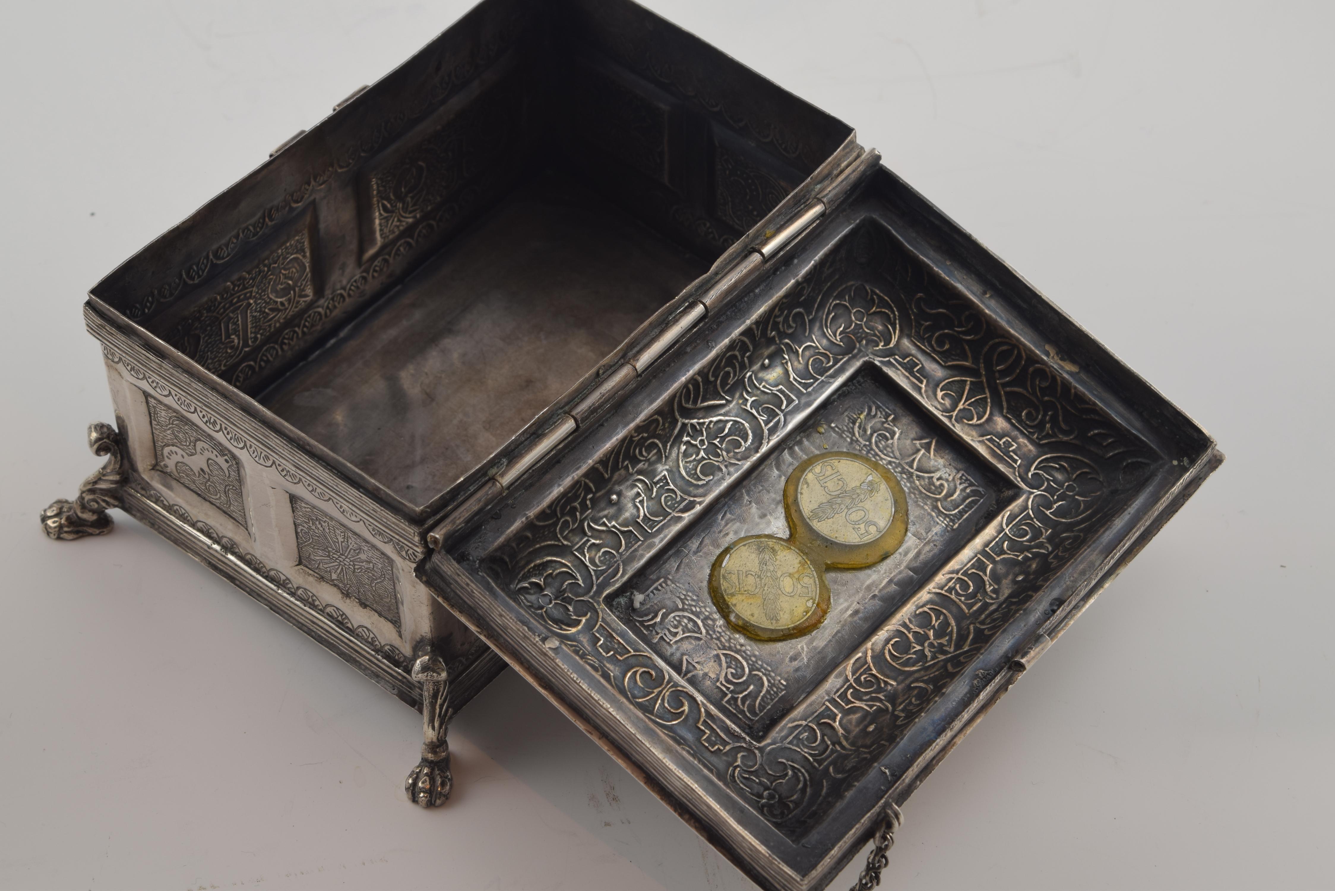 Silver Chest, After 17th Century Models, circa 20th Century For Sale 1
