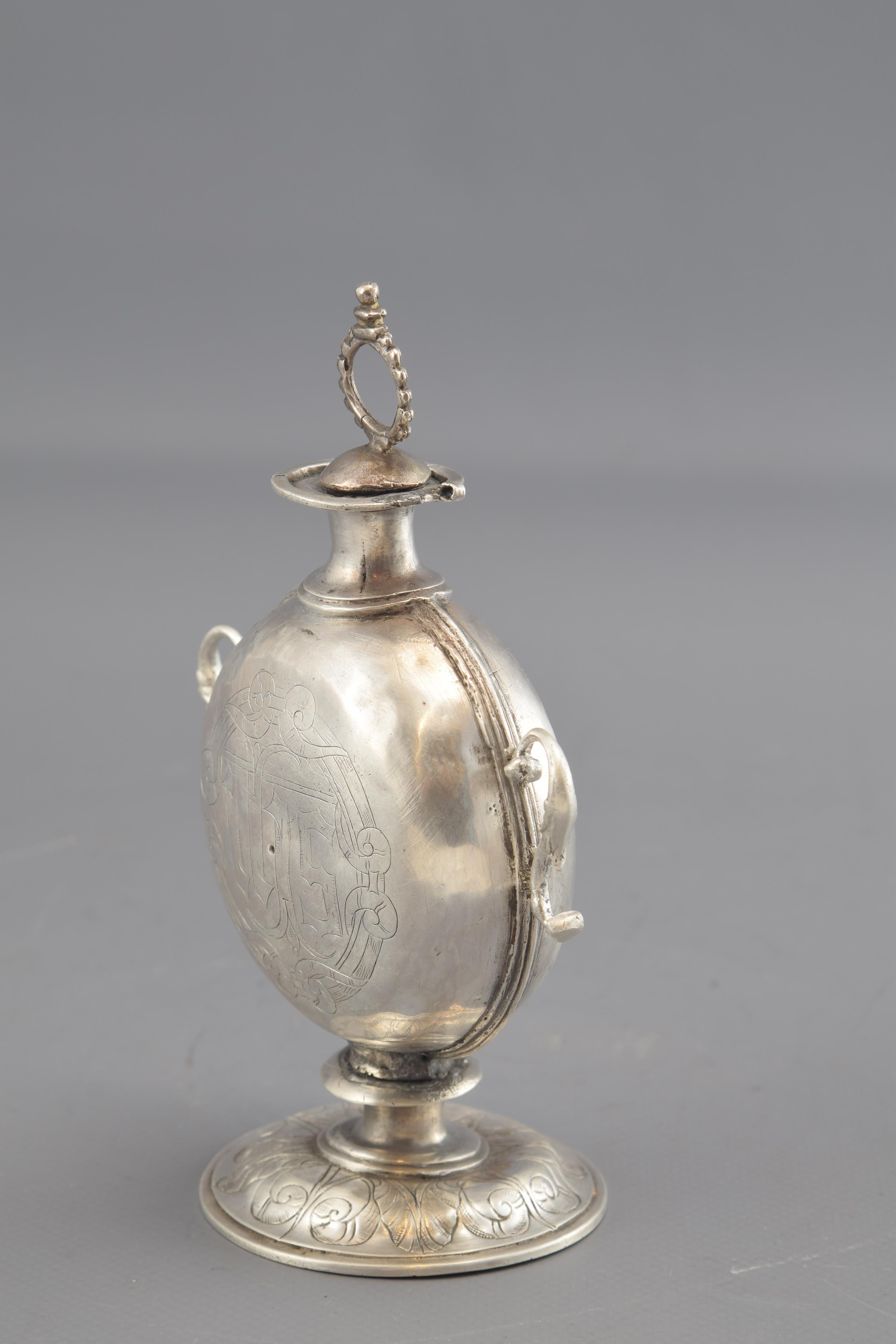 Silbernes Chrism-Gefäß oder Chrismarium aus Silber, ohne Originaldeckel, 16. Jahrhundert (Renaissance) im Angebot