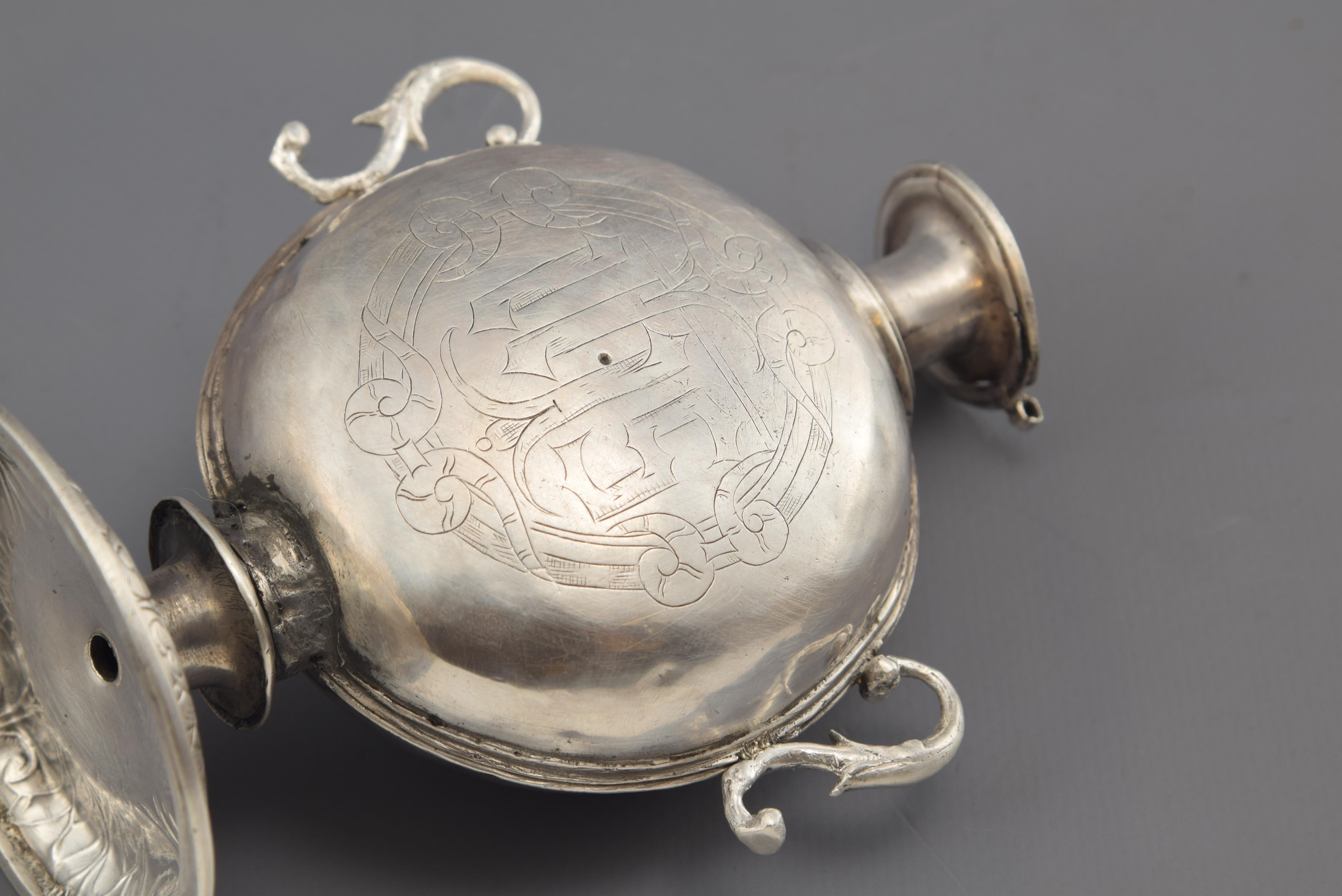 Silbernes Chrism-Gefäß oder Chrismarium aus Silber, ohne Originaldeckel, 16. Jahrhundert im Angebot 1