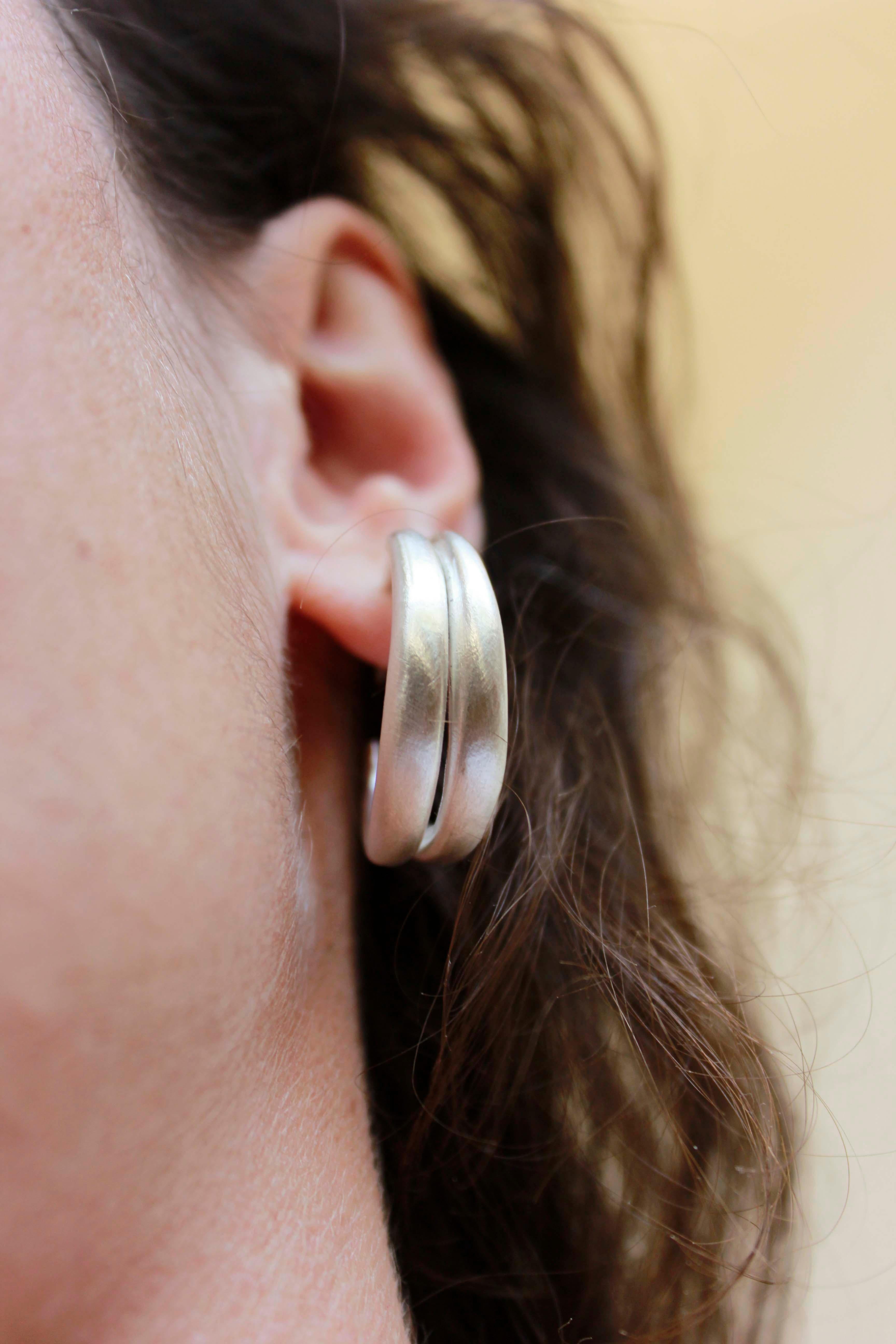 These Chunky hoop Earrings are ideal for adding a bold detail to your everyday outfit.

Made from fine silver, they are lightweight, which means you can enjoy them all day long.

The earrings consist of two hoops soldered together. Each piece is